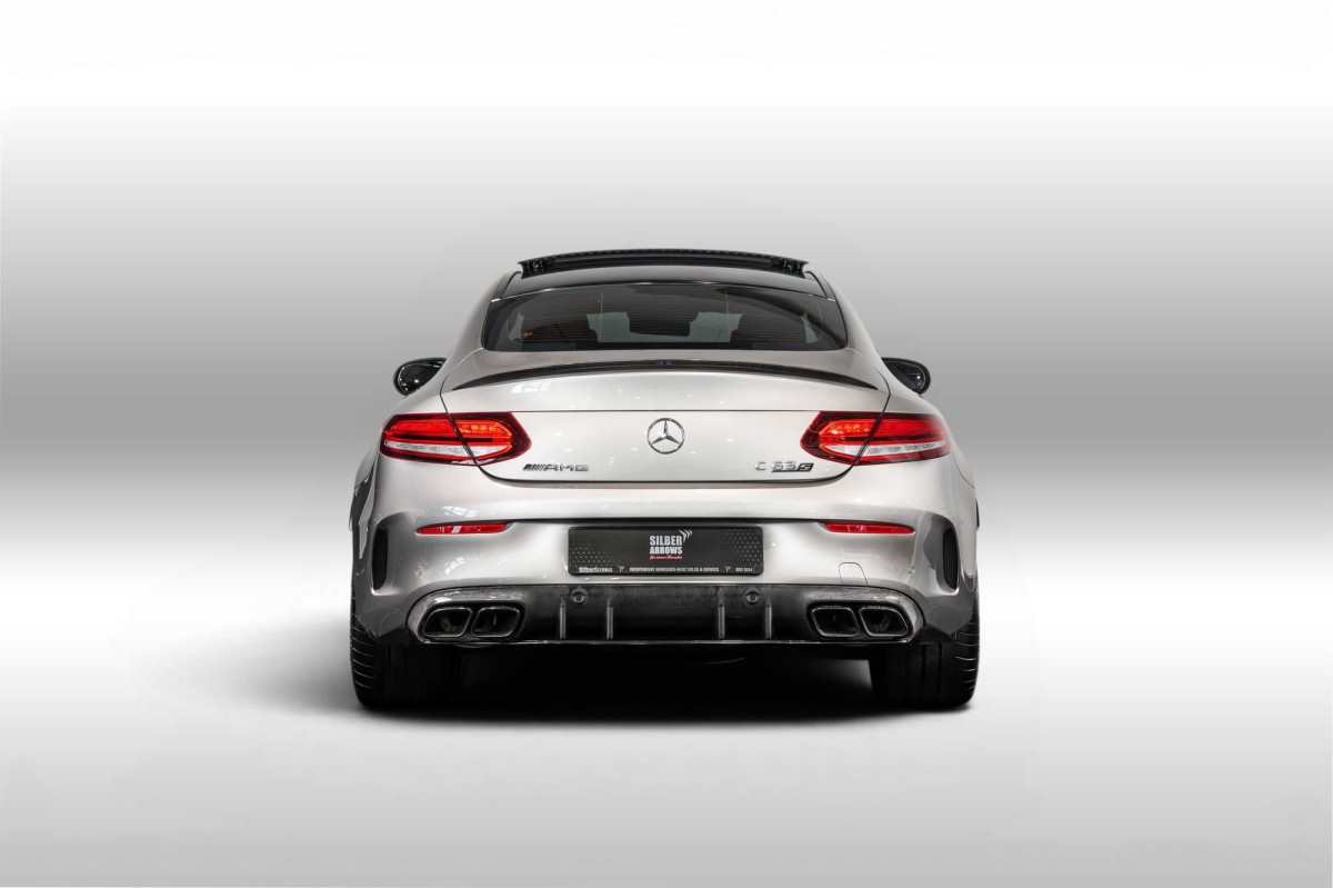 2019 Mercedes-Benz C-Class photo 3
