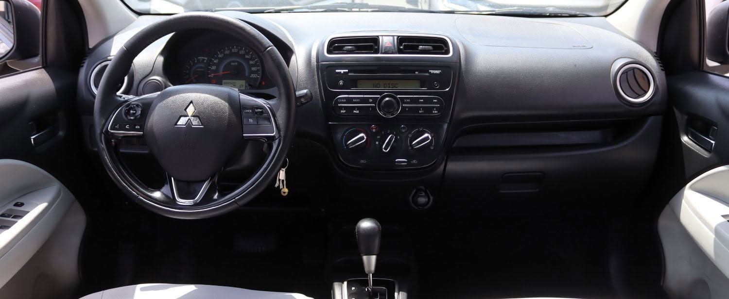 2022 Mitsubishi Attrage photo 3
