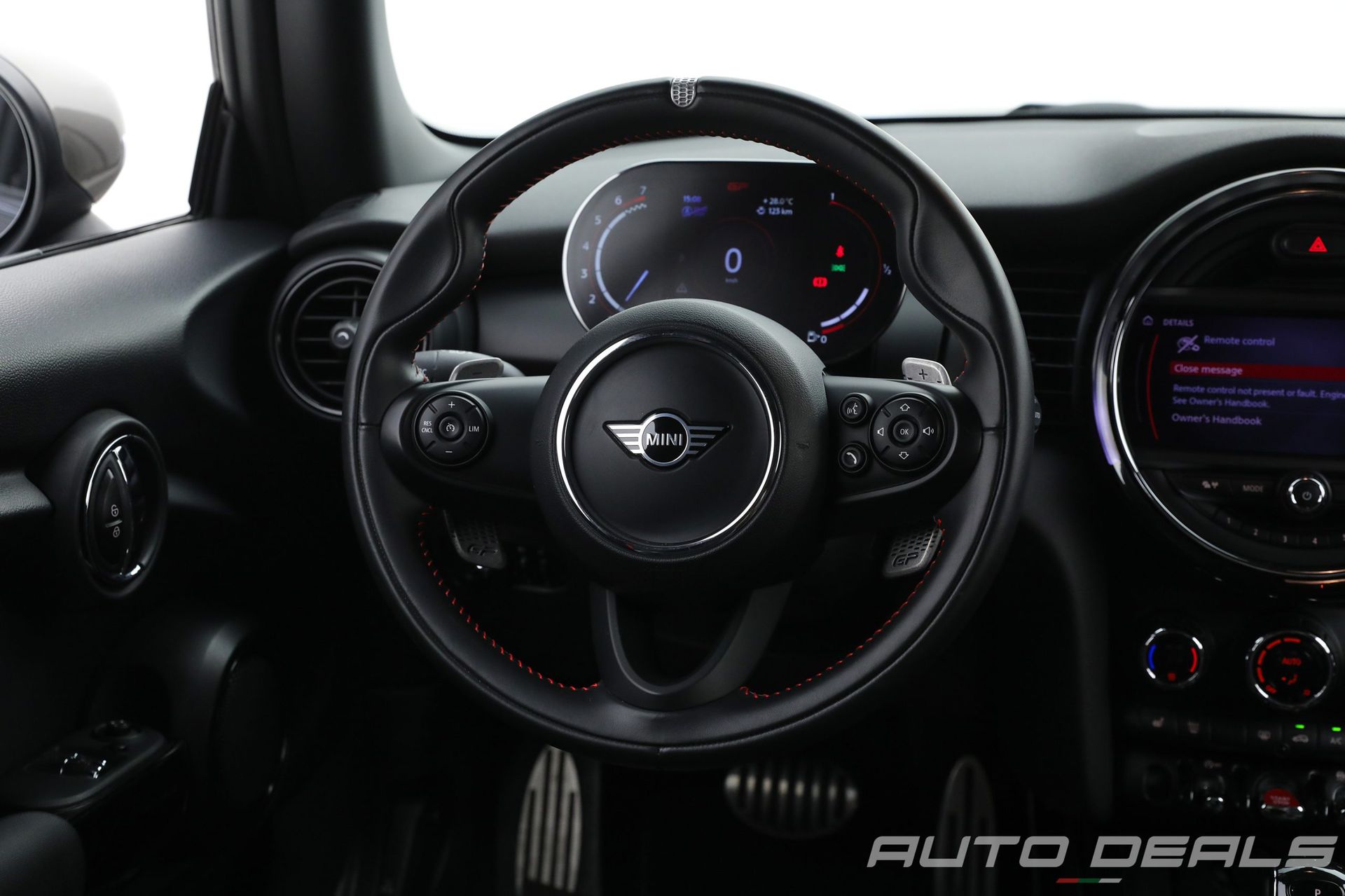 2026 MINI Cooper photo 4