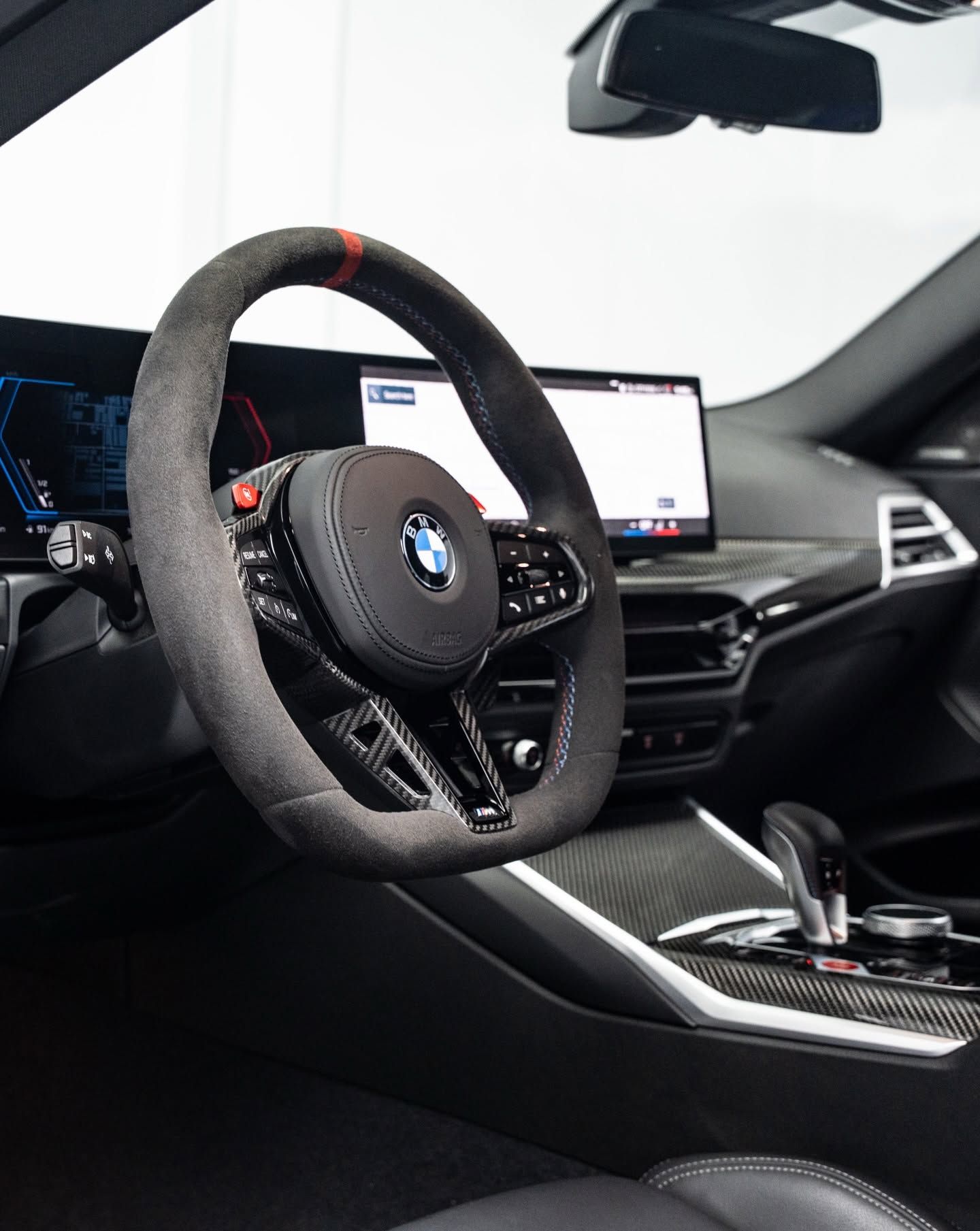 2025 BMW M2 photo 3