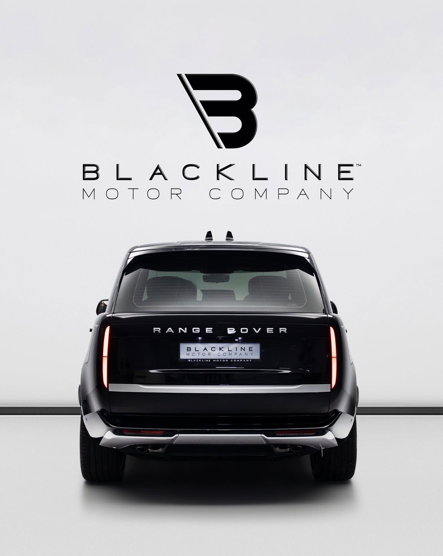 2024 Land Rover Autobiography photo 3