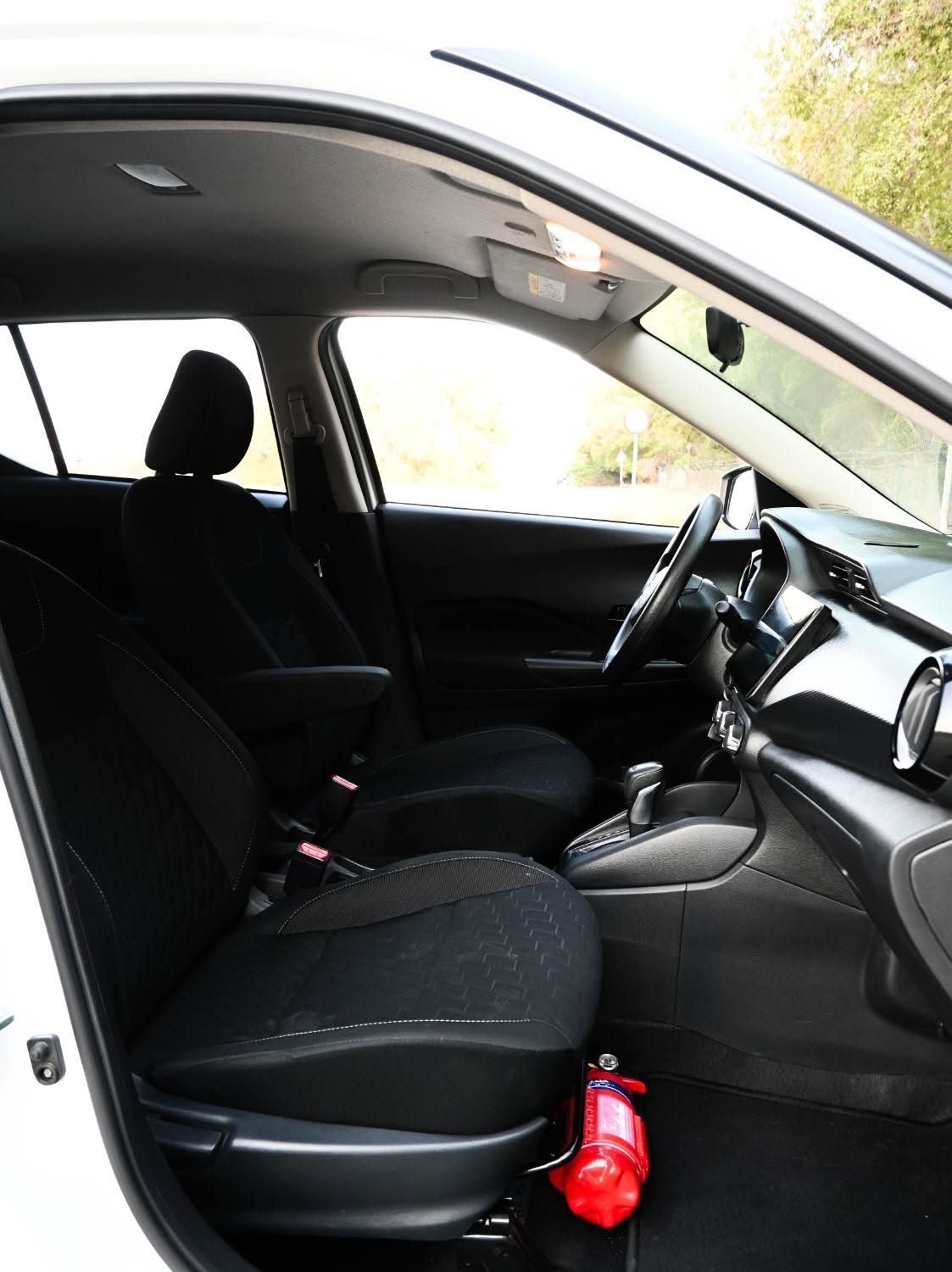 2024 Nissan Kicks photo 3