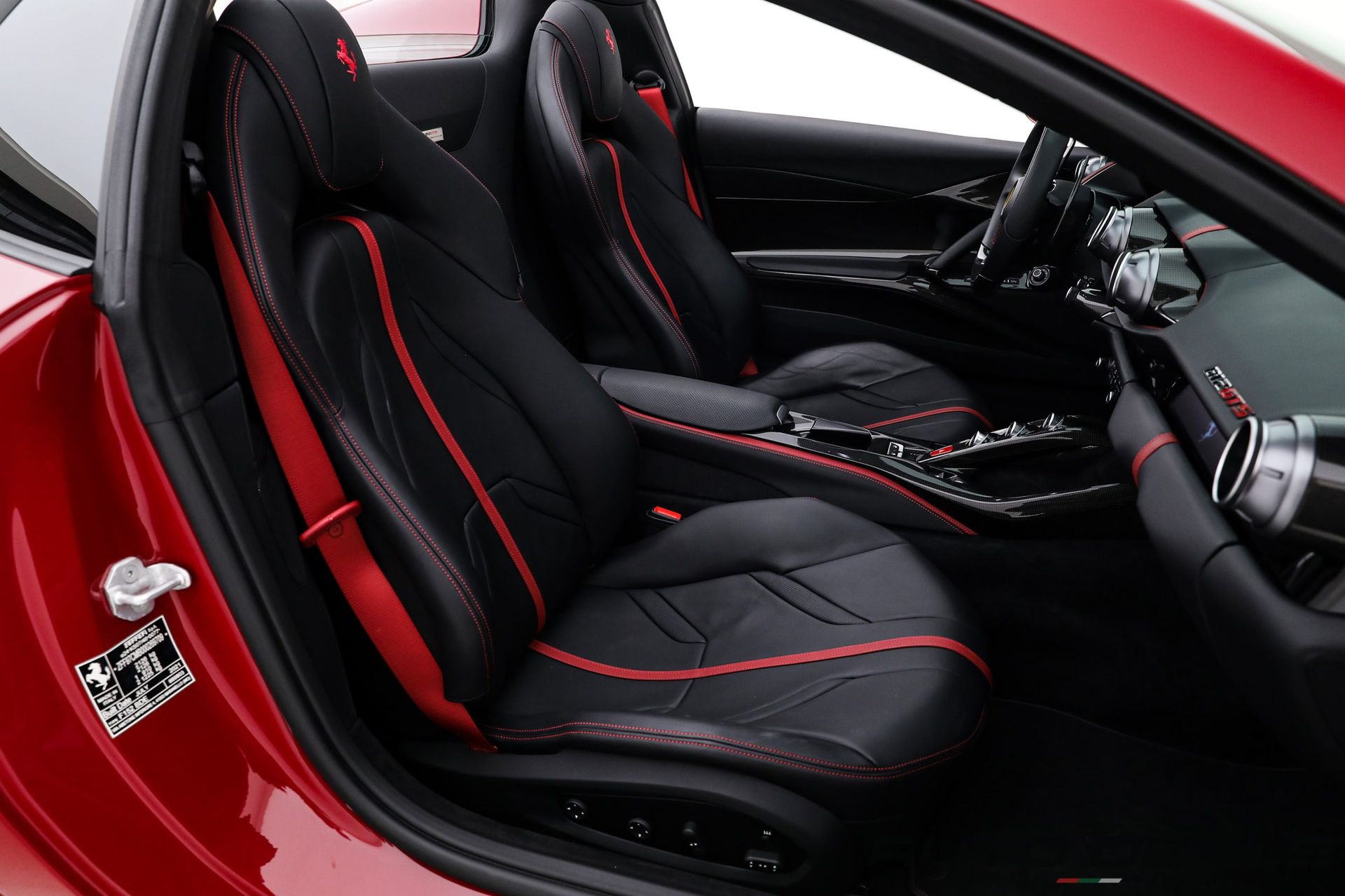 2022 Ferrari 812 Superfast photo 4