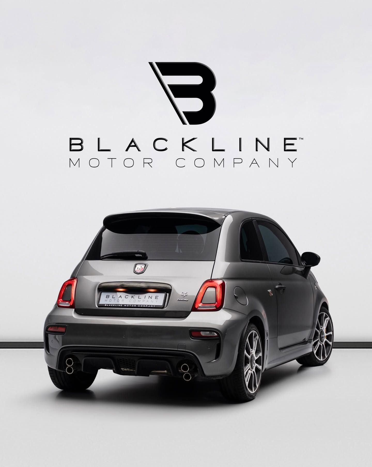2024 Abarth 695 photo 5
