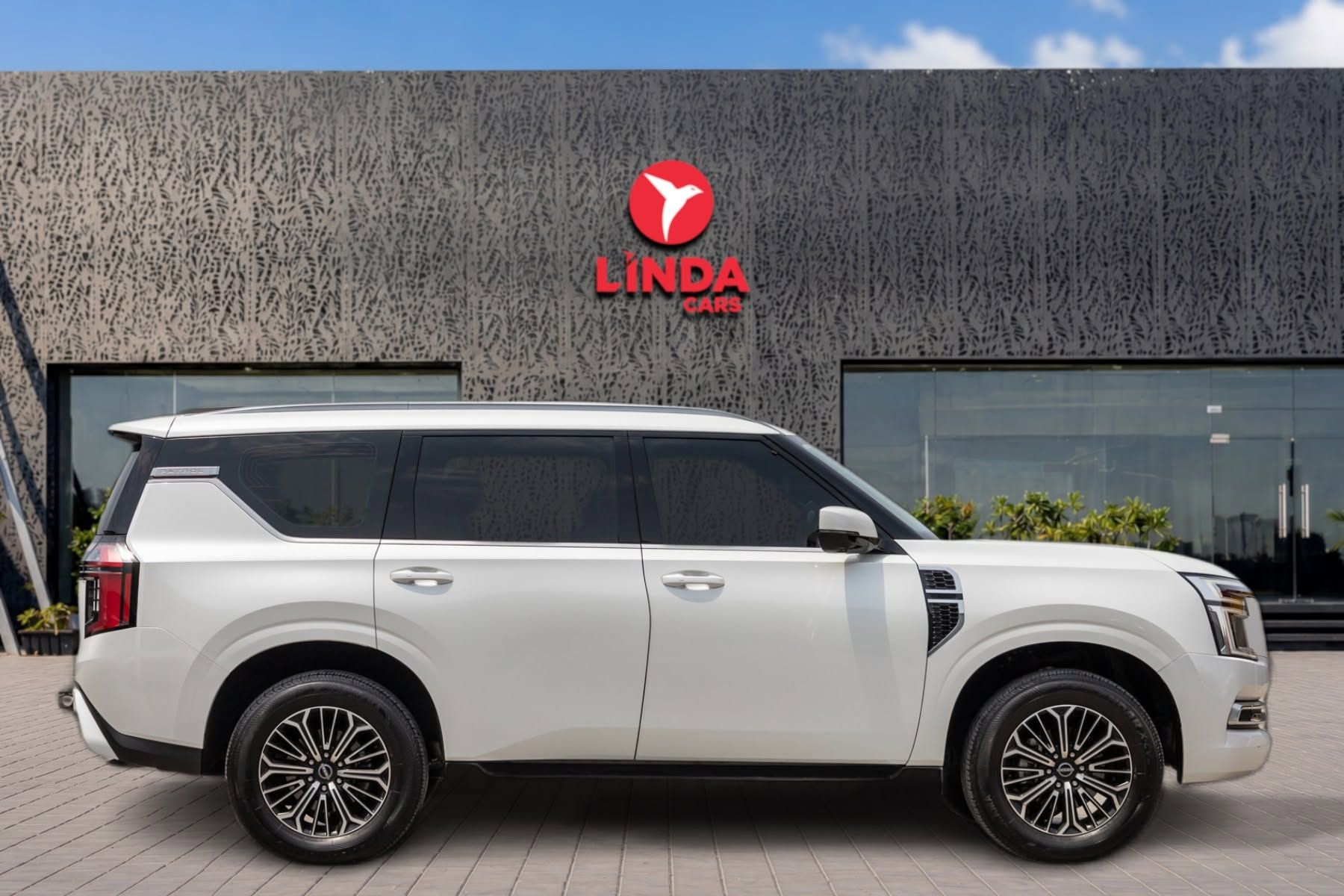 2025 Nissan Patrol photo 4