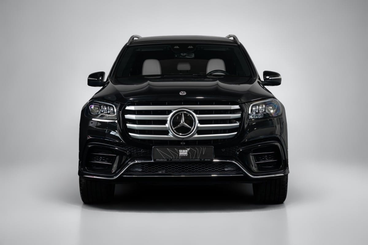 2025 Mercedes-Benz GLS photo 2