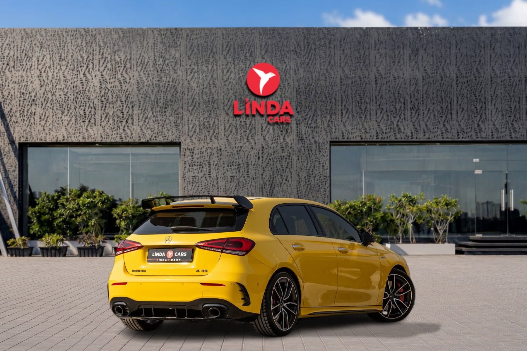 2023 Mercedes-Benz A-Class photo 2