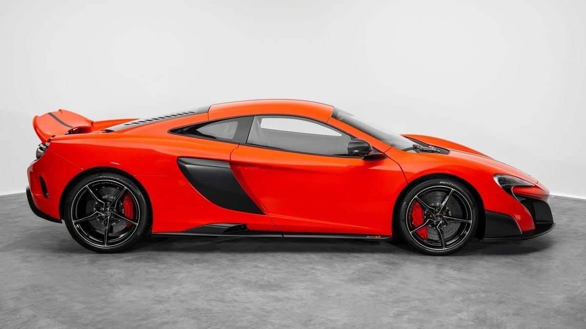 2016 McLaren 620R photo 3
