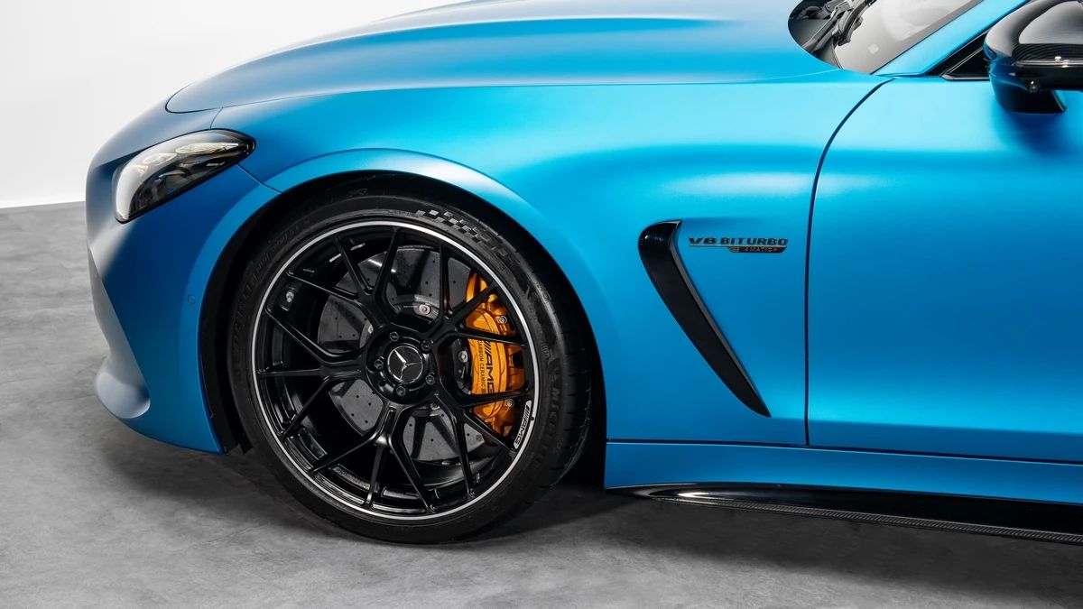 2024 Mercedes-Benz AMG GT photo 4