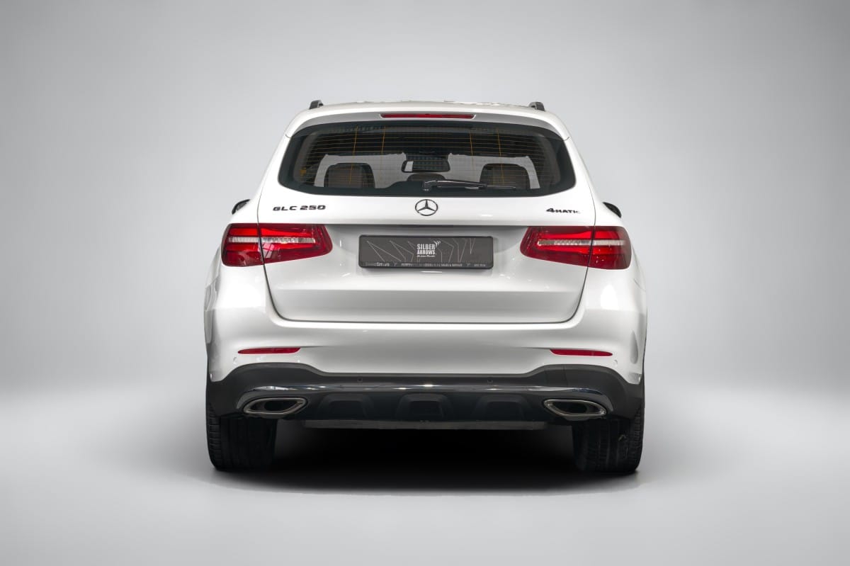 2017 Mercedes-Benz GLC photo 4