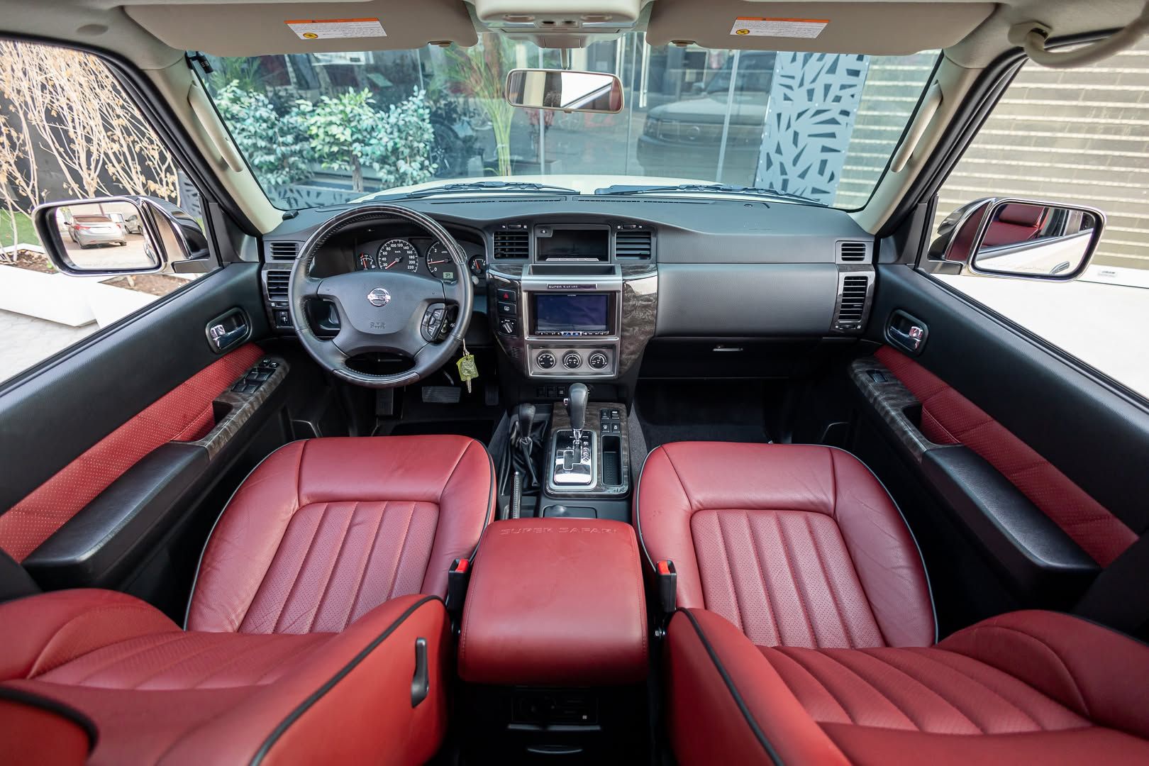 2024 Nissan Patrol Safari photo 5