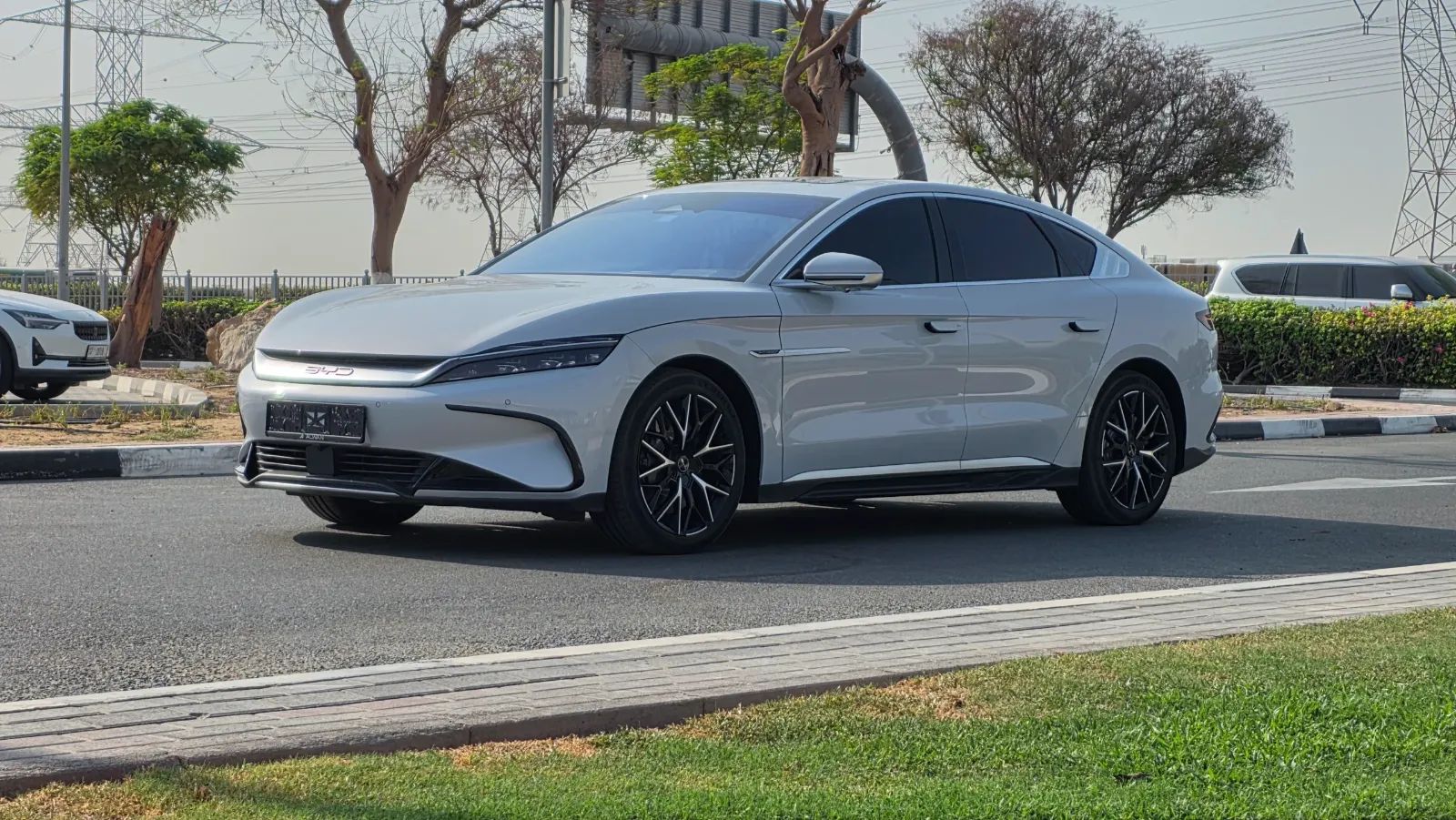2025 BYD Han photo 3