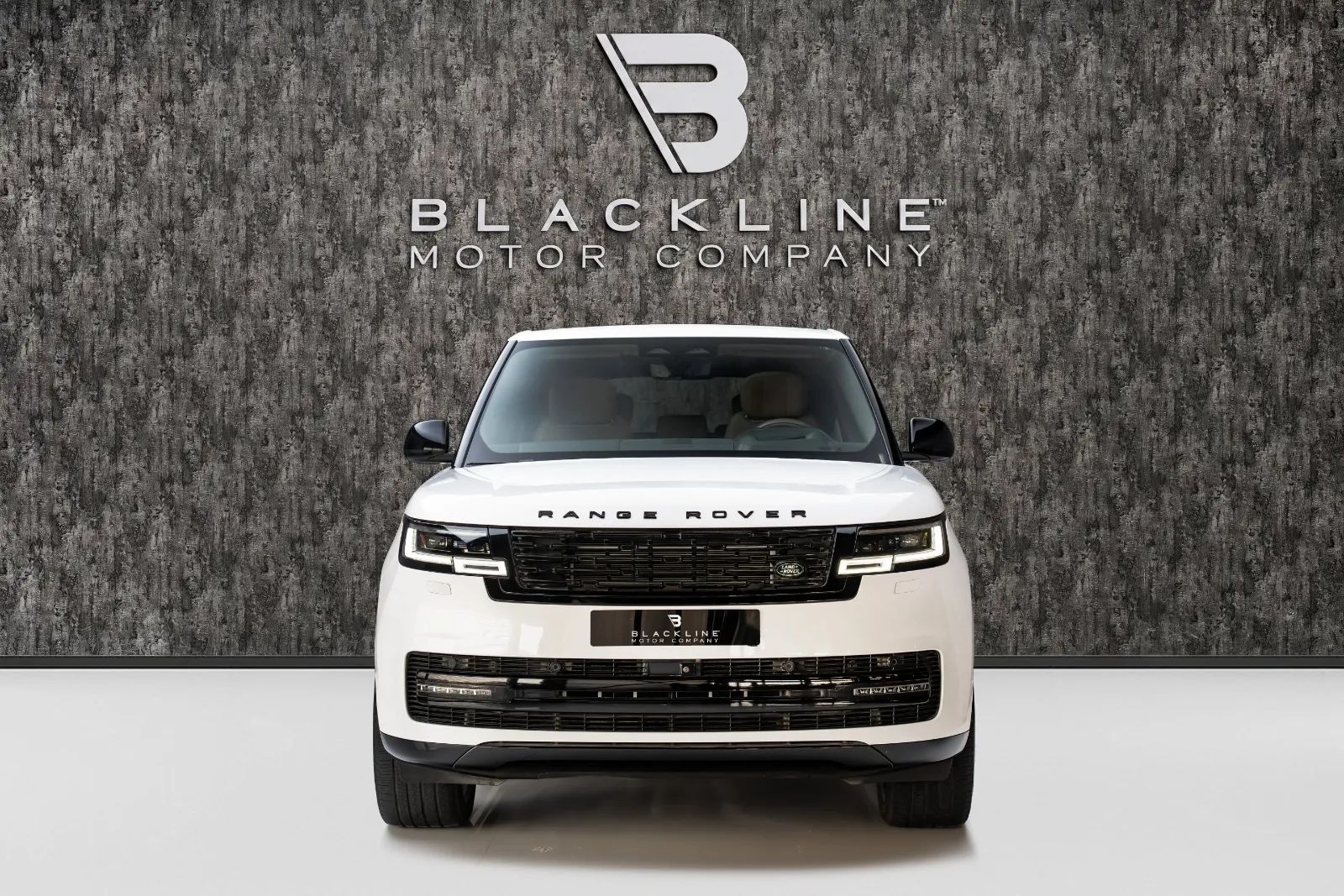 2024 Range Rover Autobiography GCC Spec Land Rover Warranty