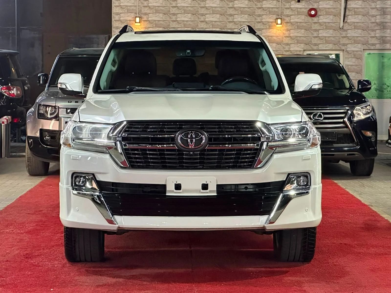 2016 Toyota Land Cruiser