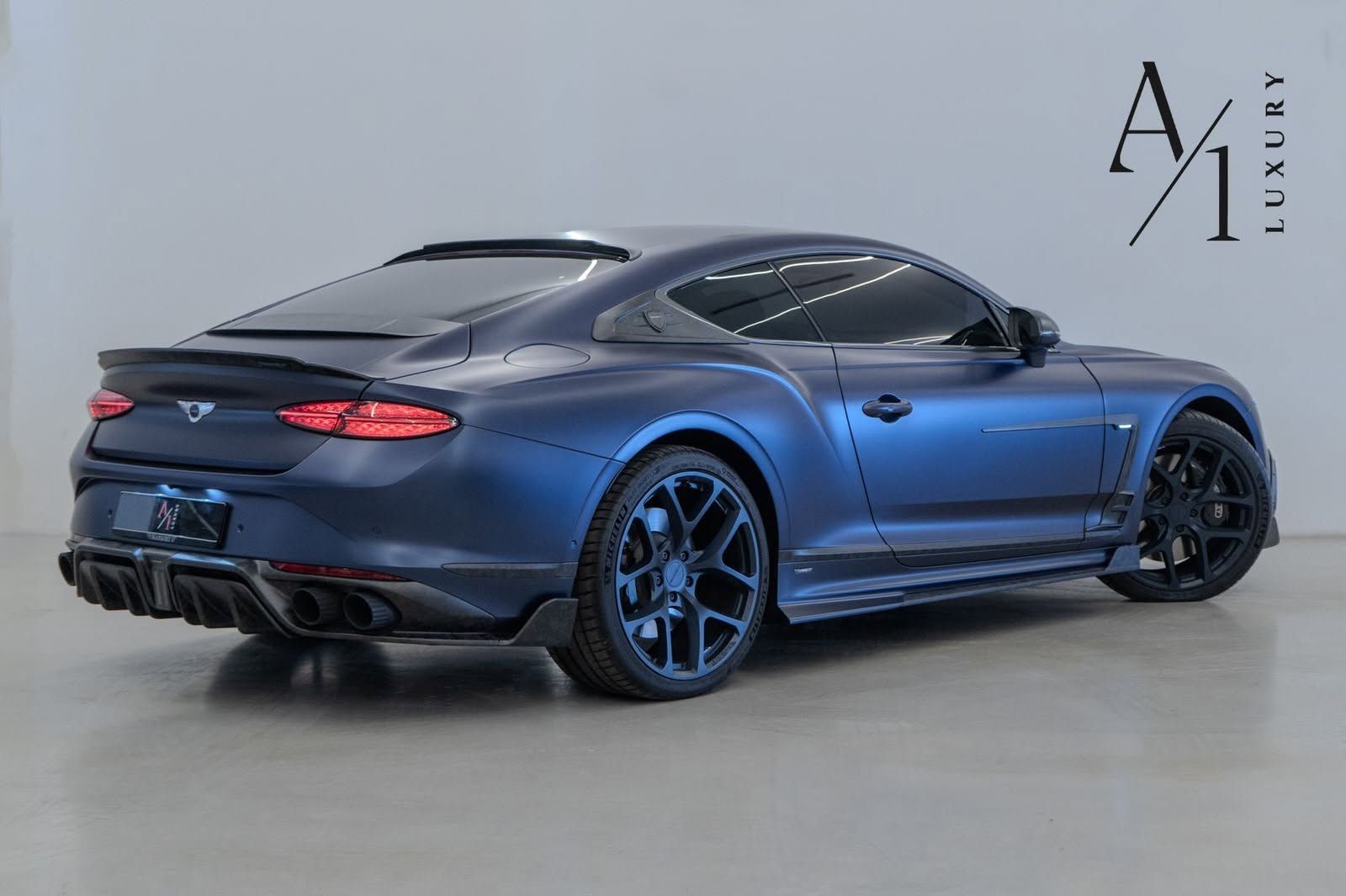 2025 Bentley Continental GT photo 2