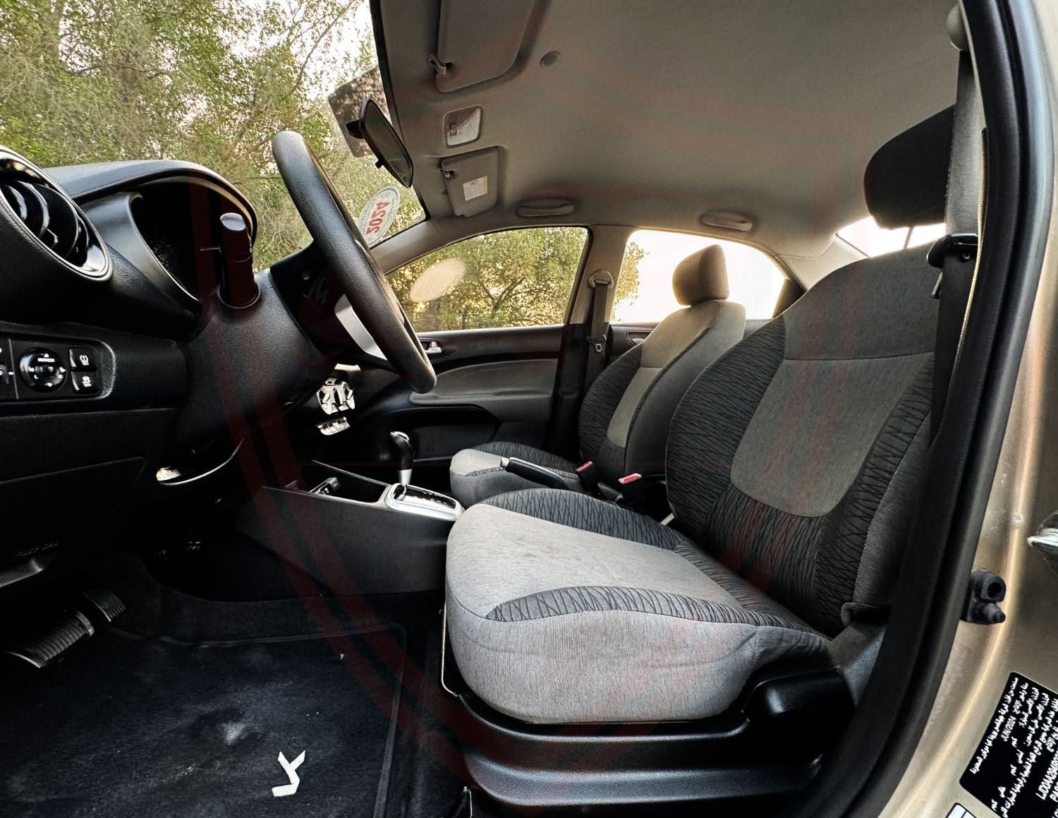 2024 Kia Pegas photo 4