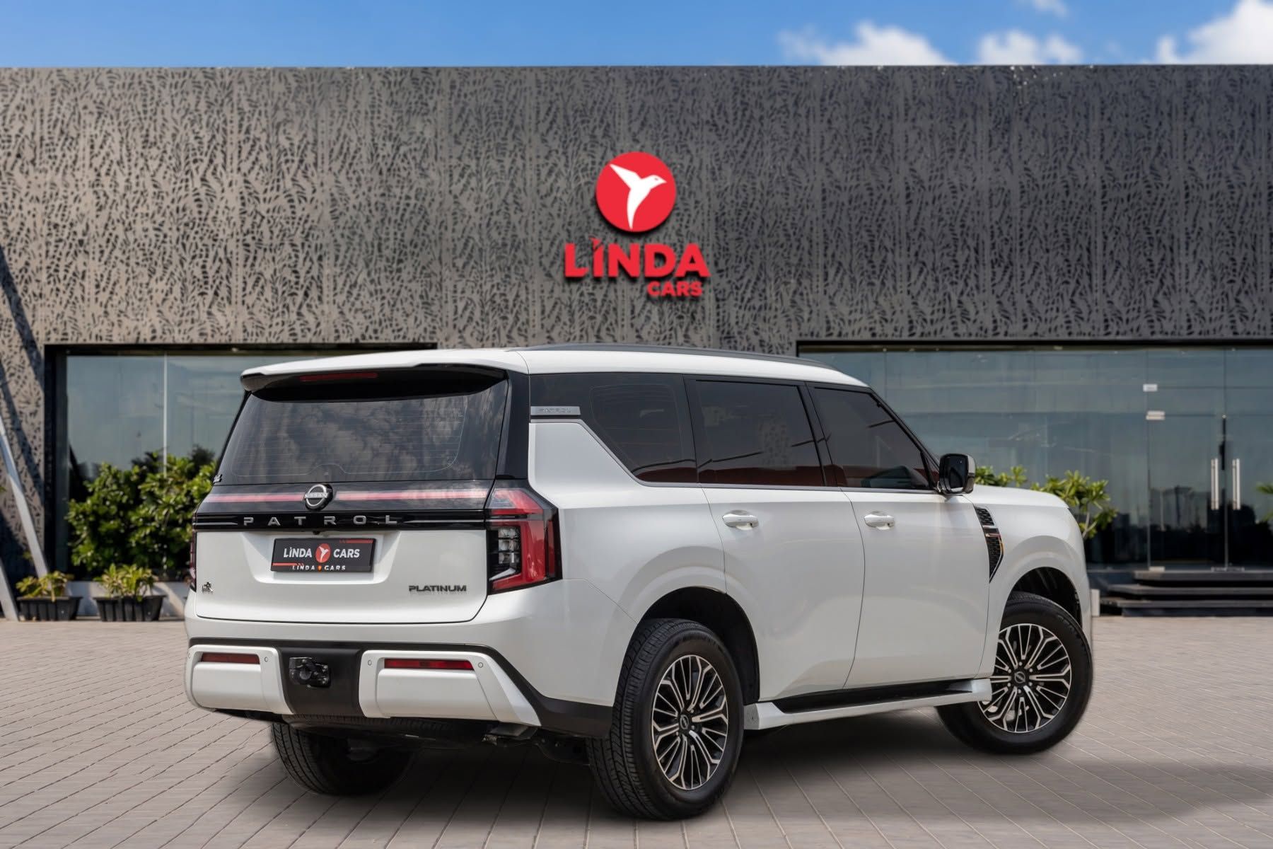 2025 Nissan Patrol photo 3