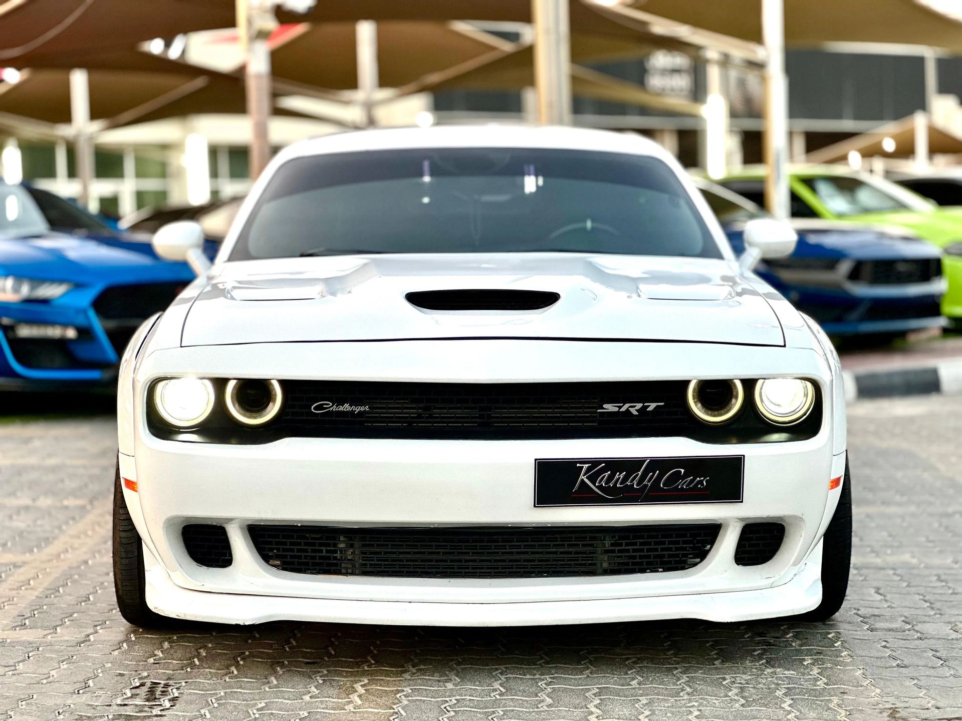 2019 Dodge Challenger photo 2