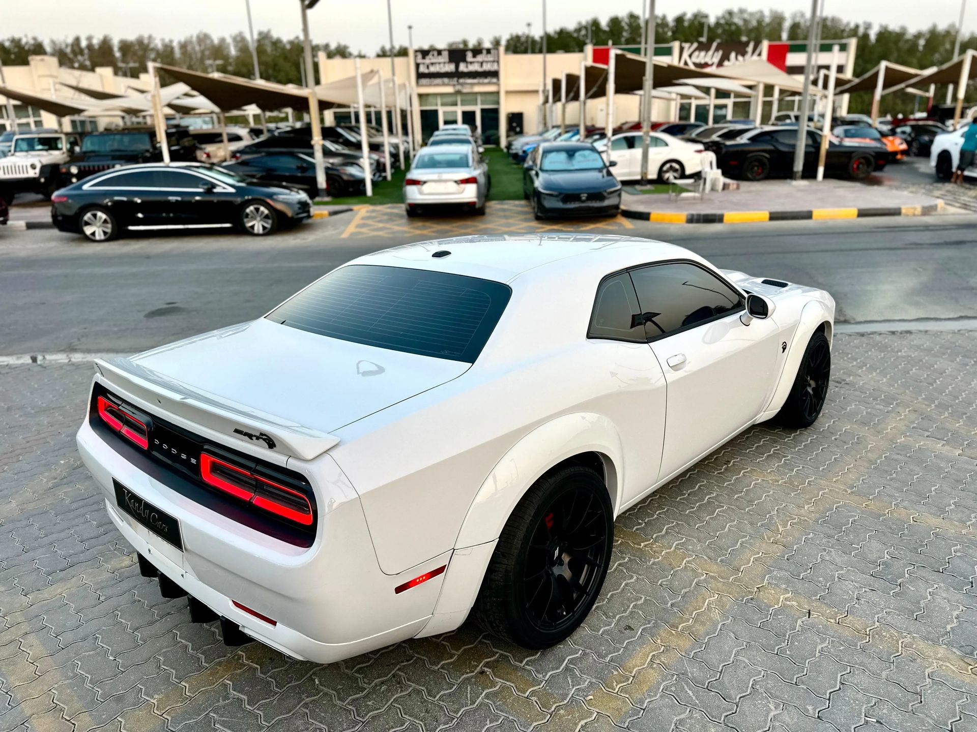 2019 Dodge Challenger photo 5