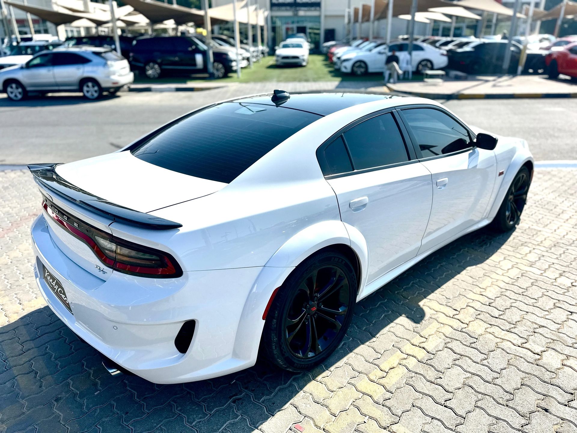 2020 Dodge Charger photo 5