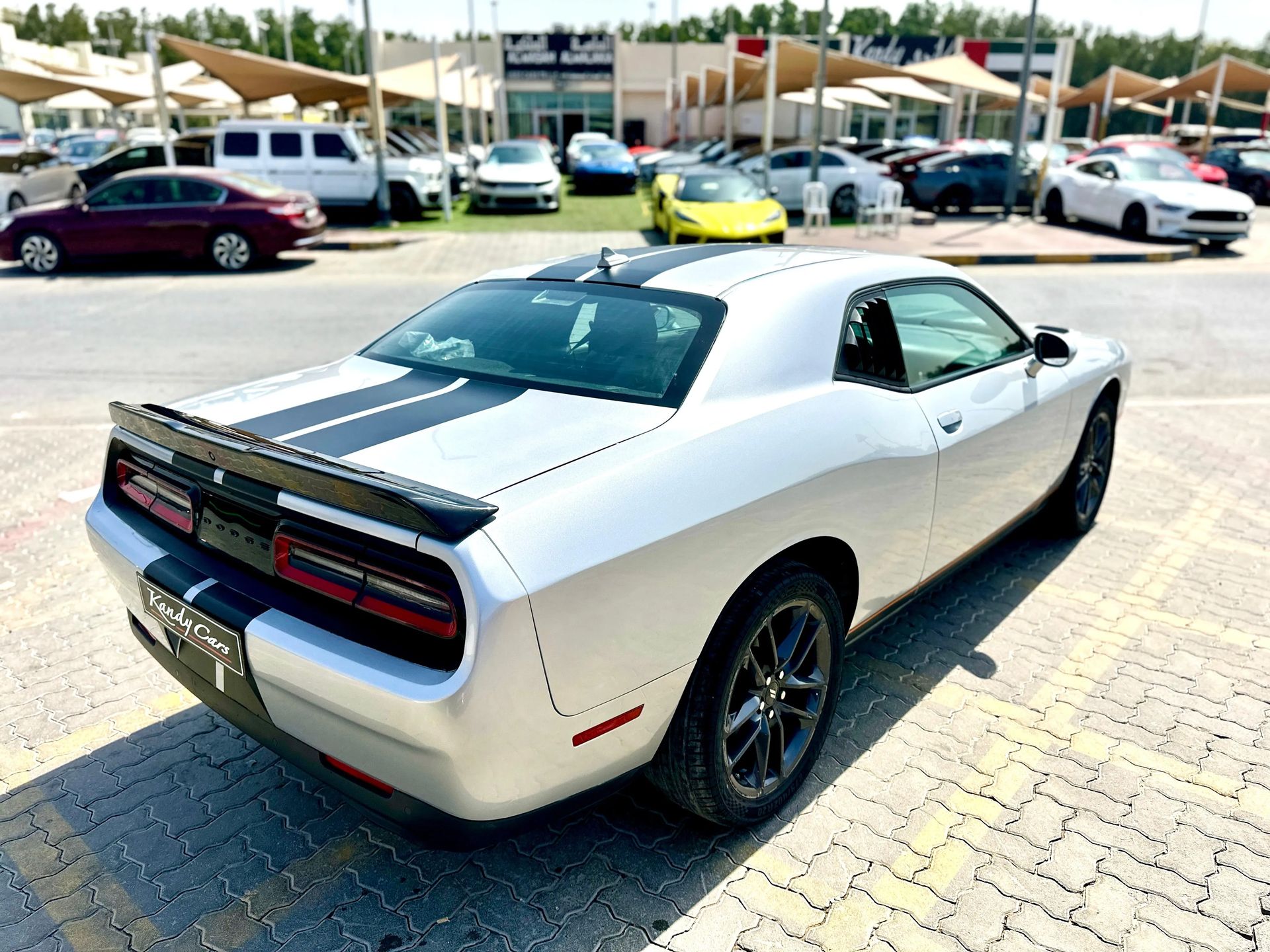2021 Dodge Challenger photo 5