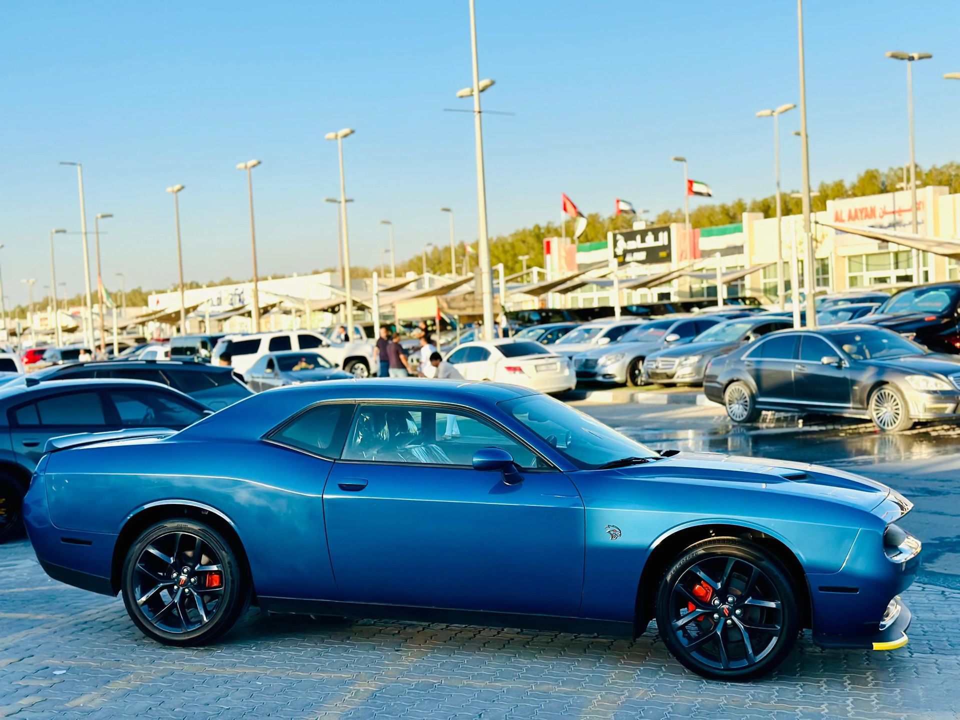 2021 Dodge Challenger photo 4