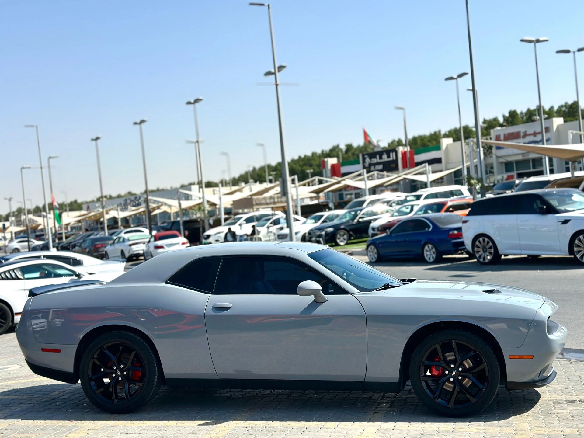 2021 Dodge Challenger photo 4