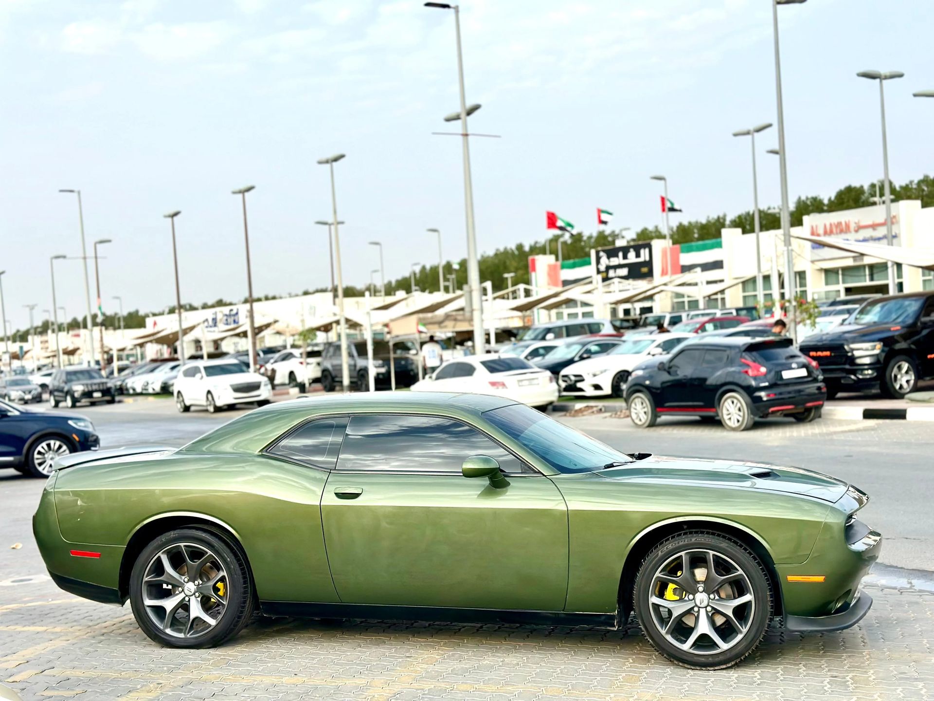2021 Dodge Challenger photo 4