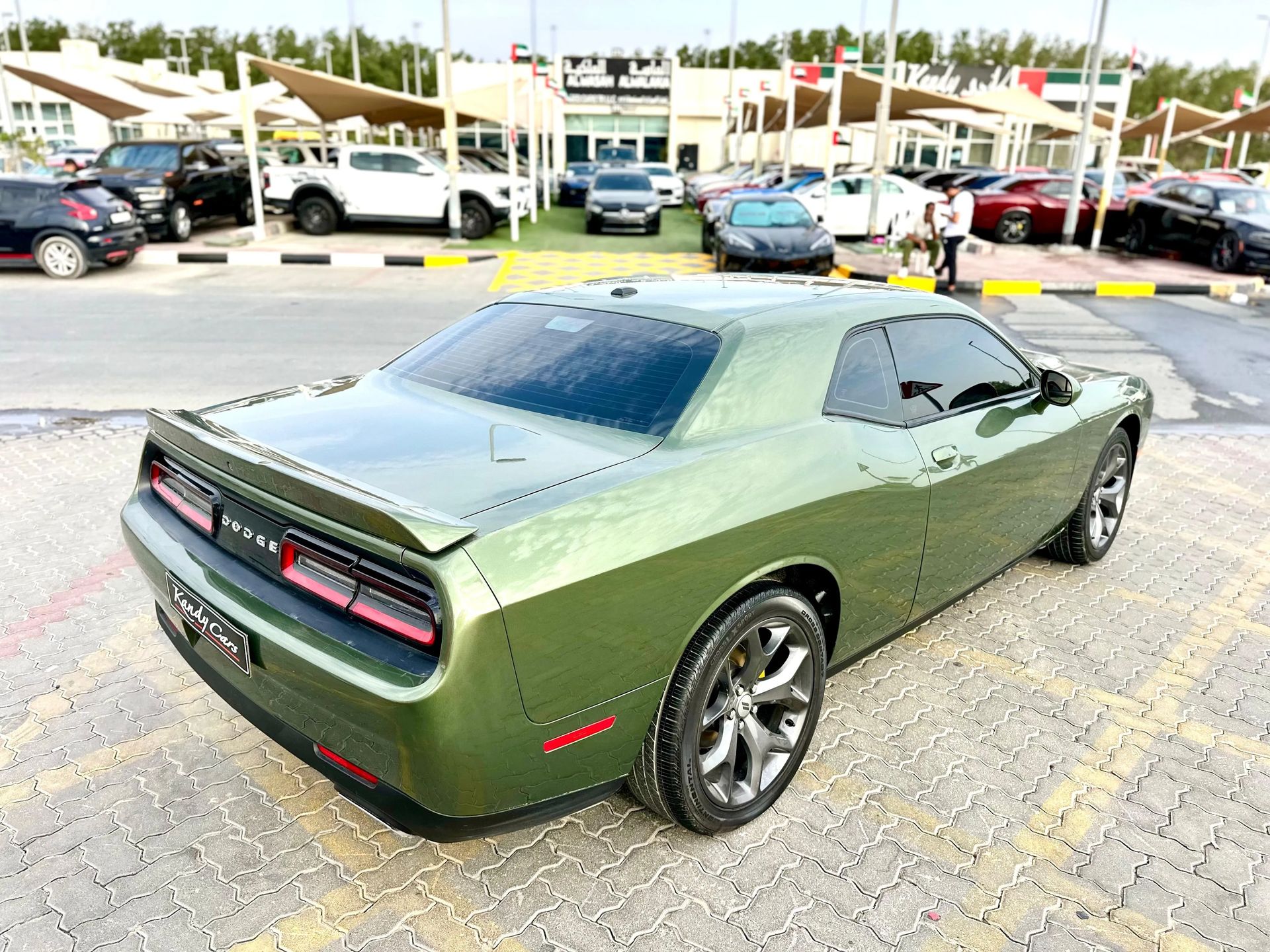 2021 Dodge Challenger photo 5