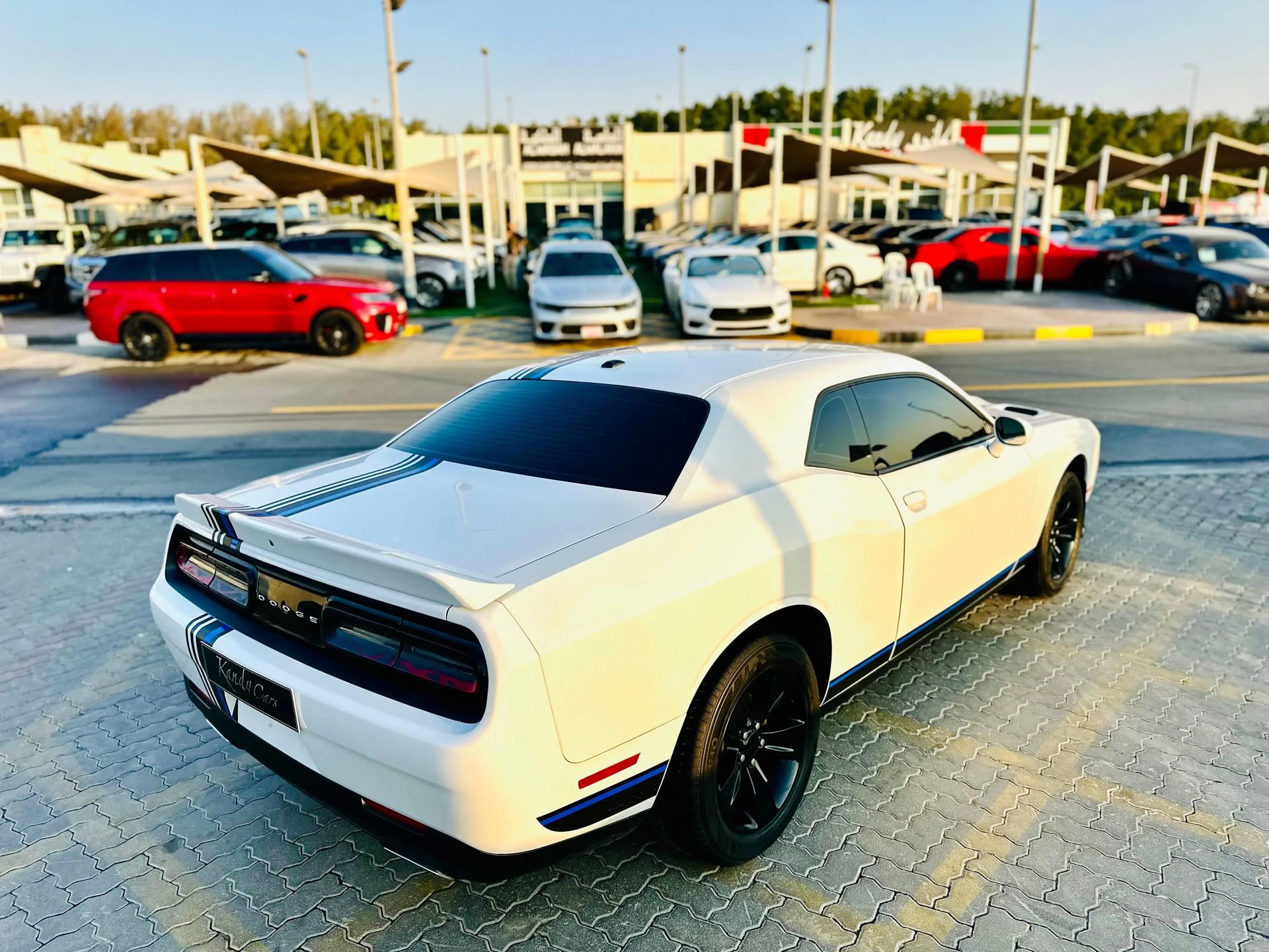 2021 Dodge Challenger photo 5