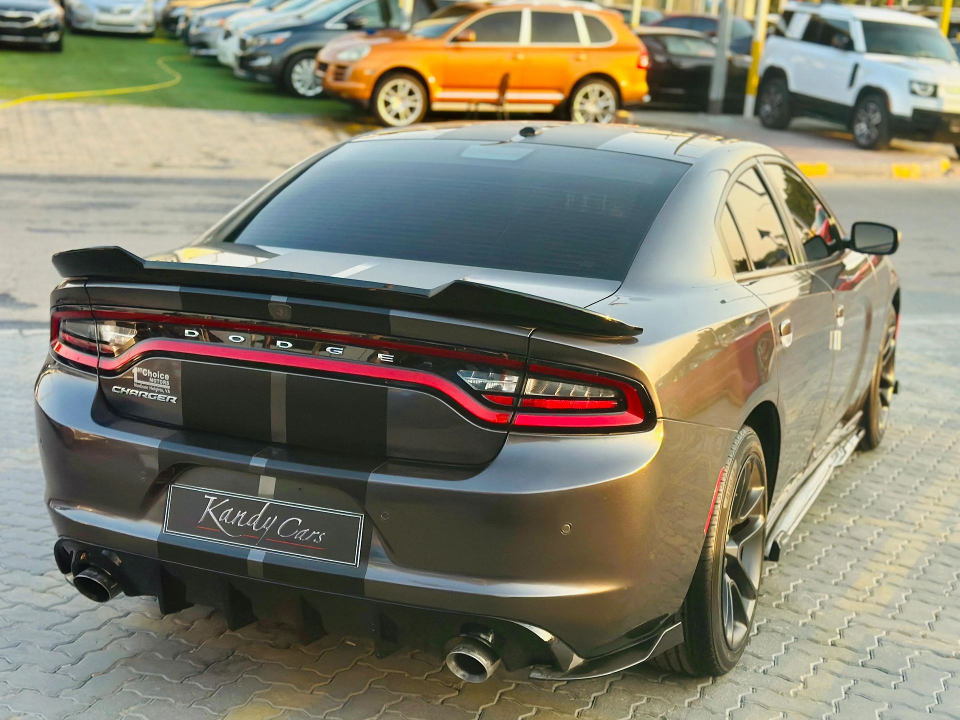 2021 Dodge Charger photo 5