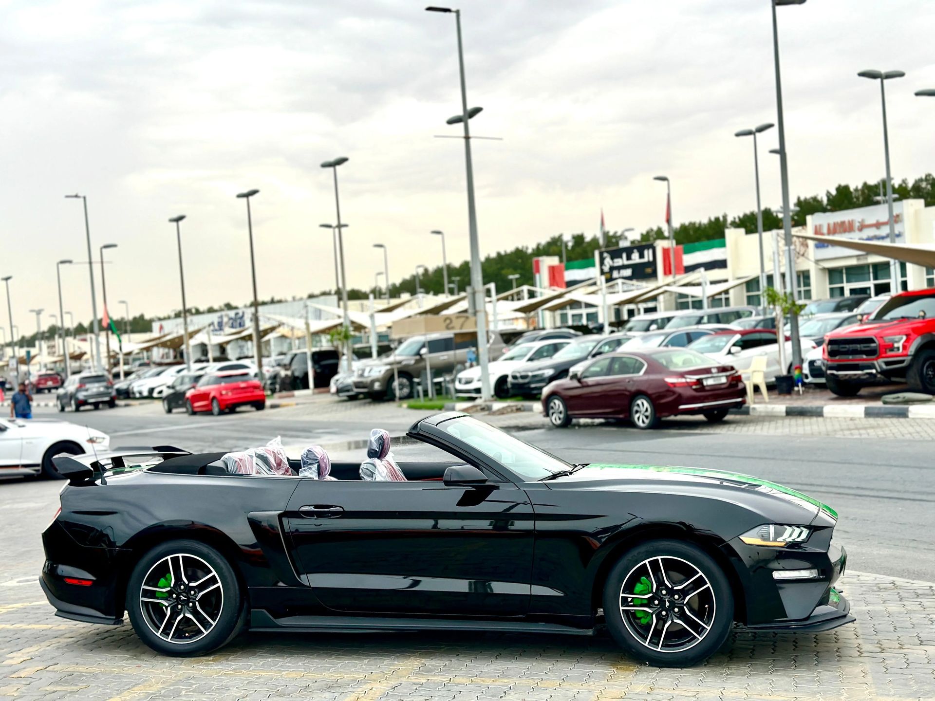 2021 Ford Mustang photo 4