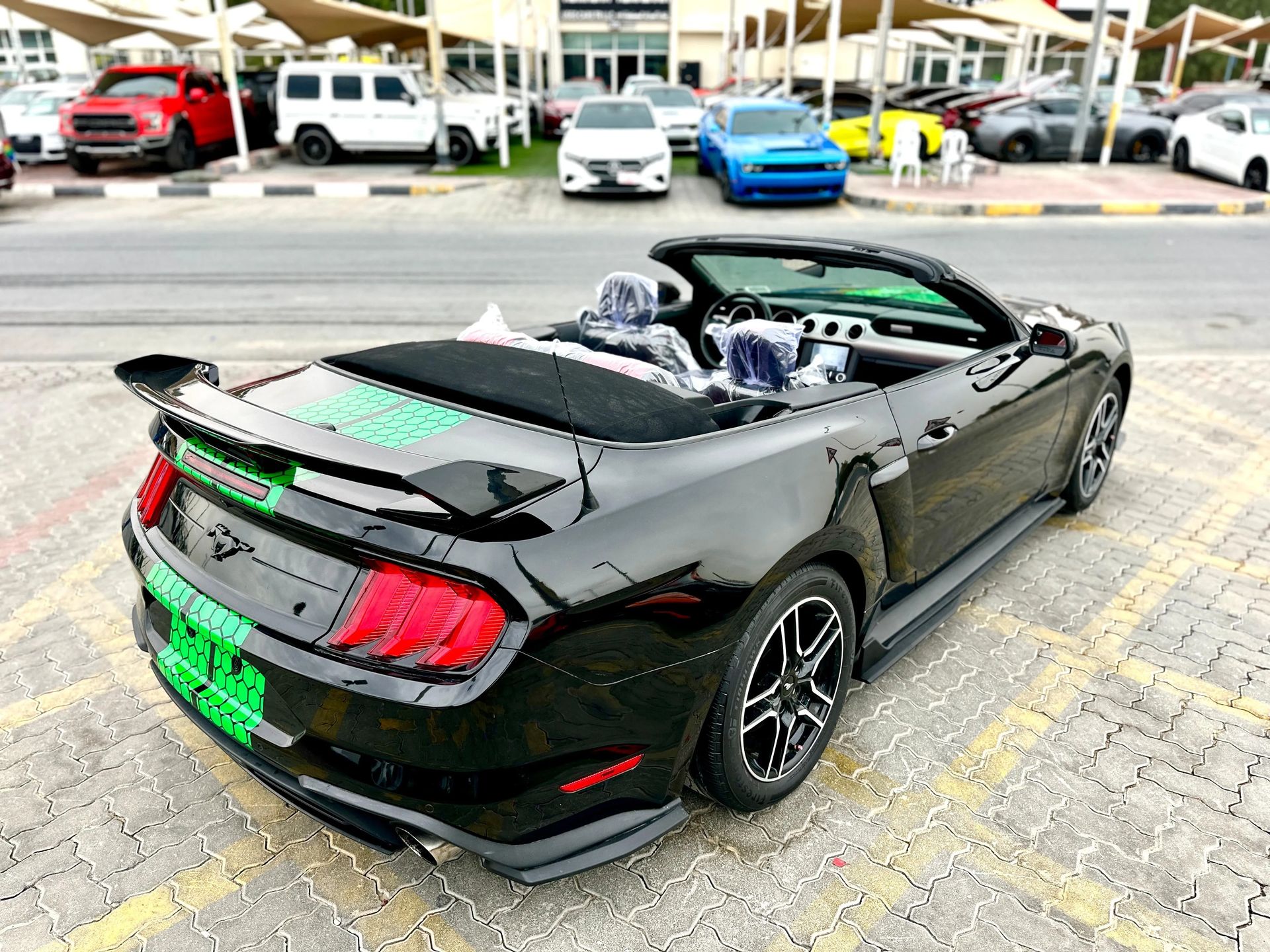 2021 Ford Mustang photo 5