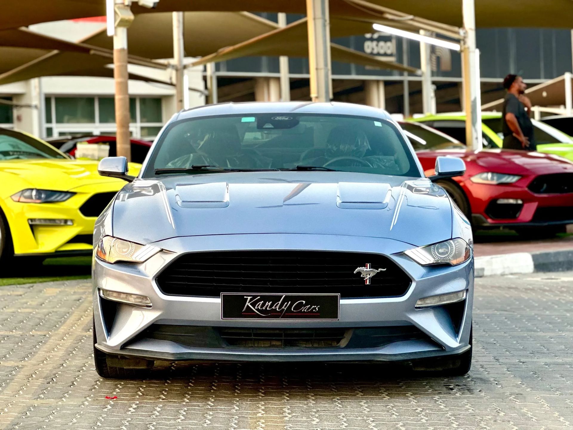 2022 Ford Mustang photo 2