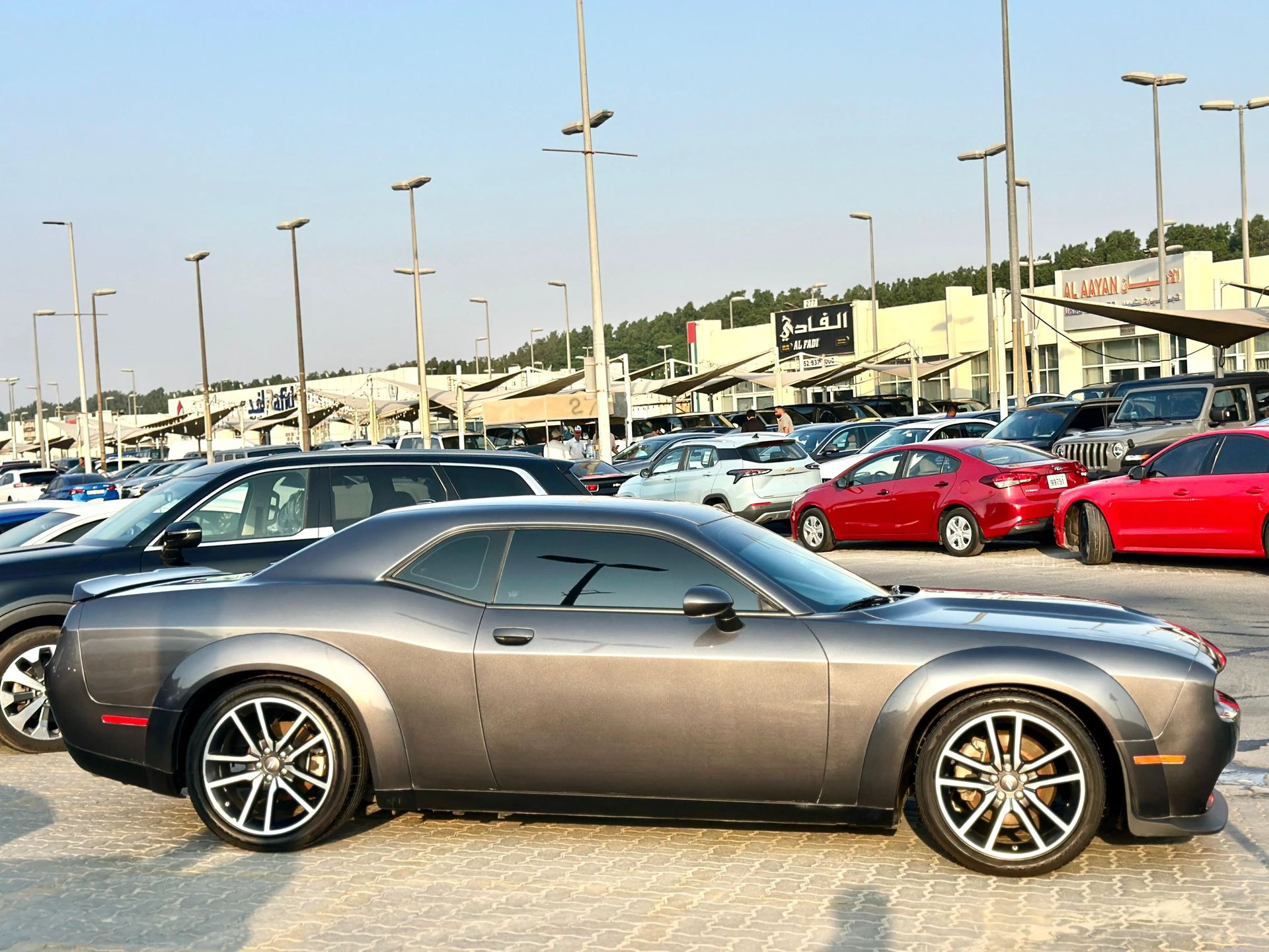 2023 Dodge Challenger photo 4