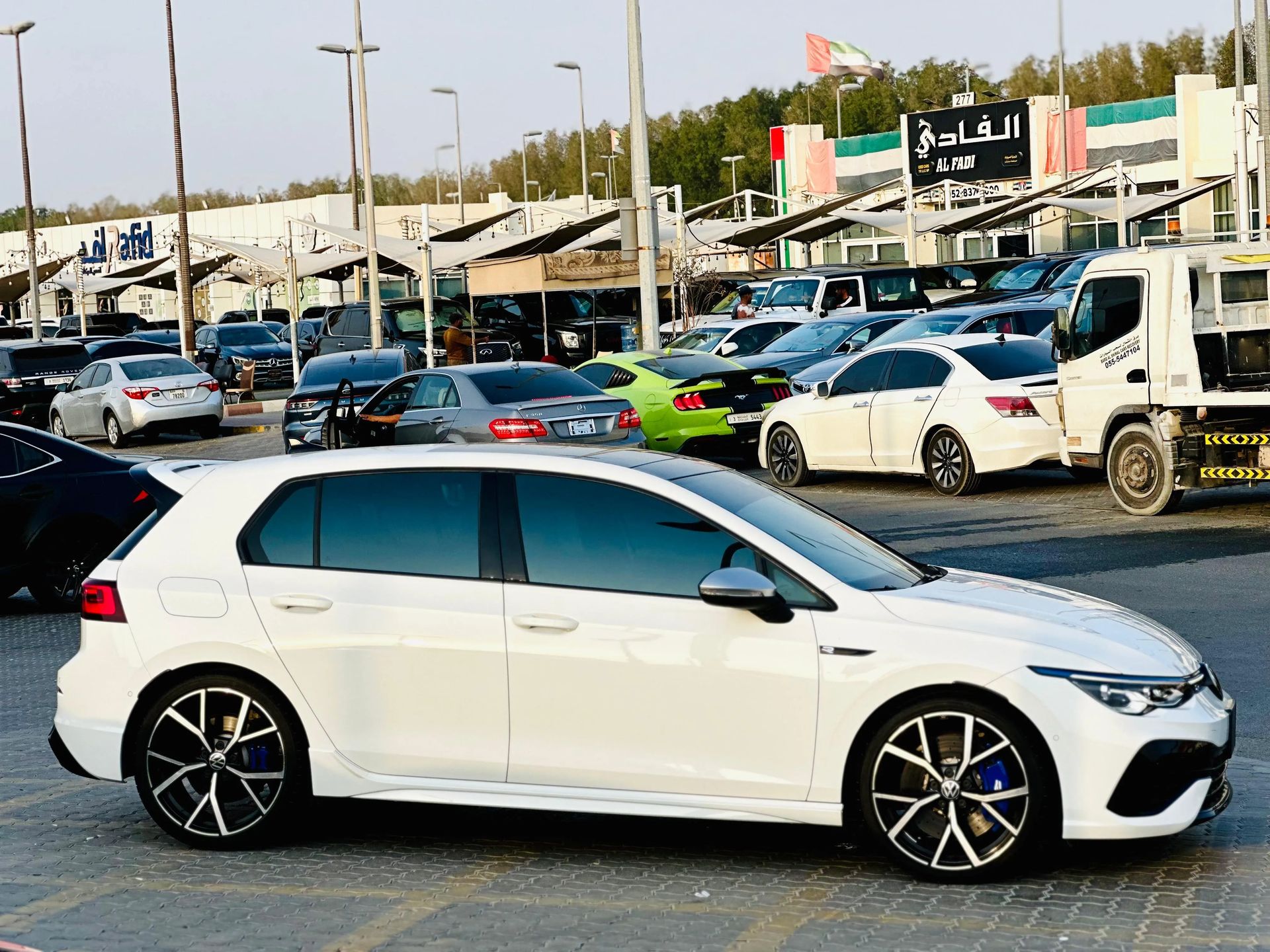 2023 Volkswagen Golf photo 4