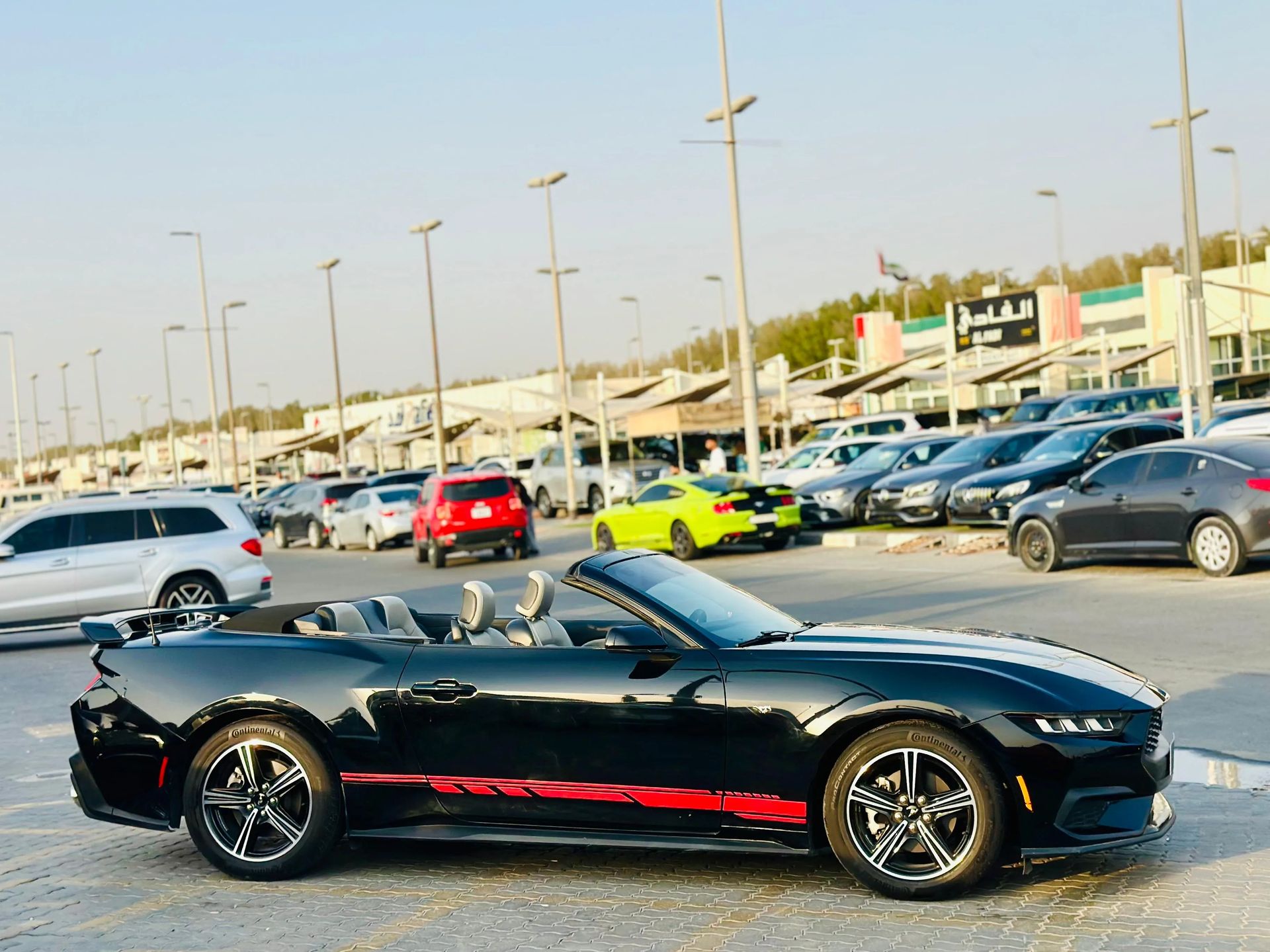 2024 Ford Mustang photo 4