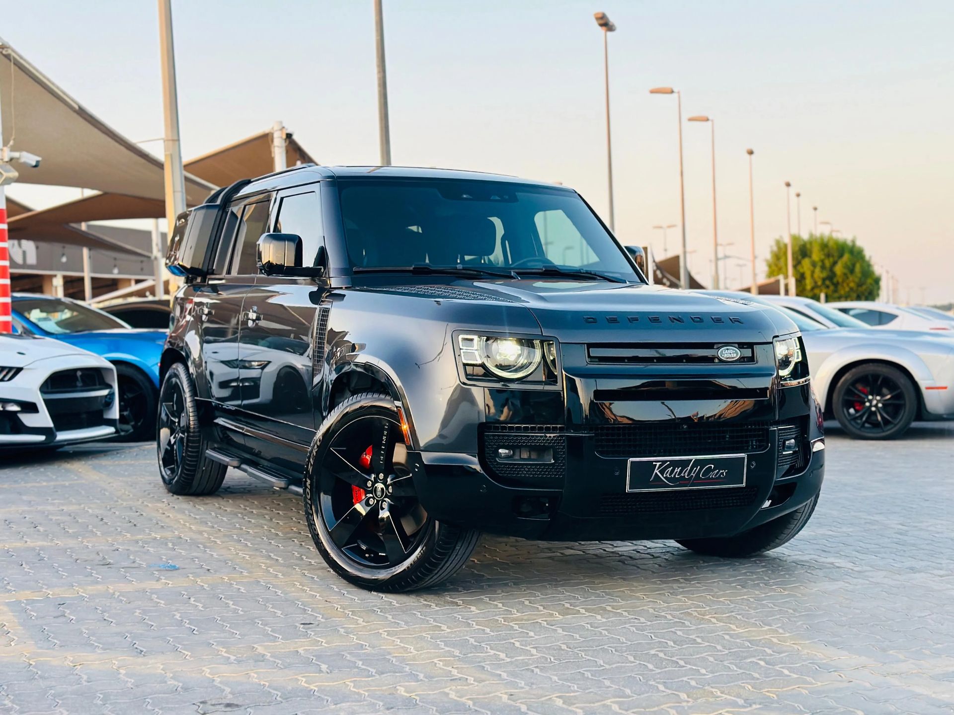 2022 Land Rover Defender photo 3