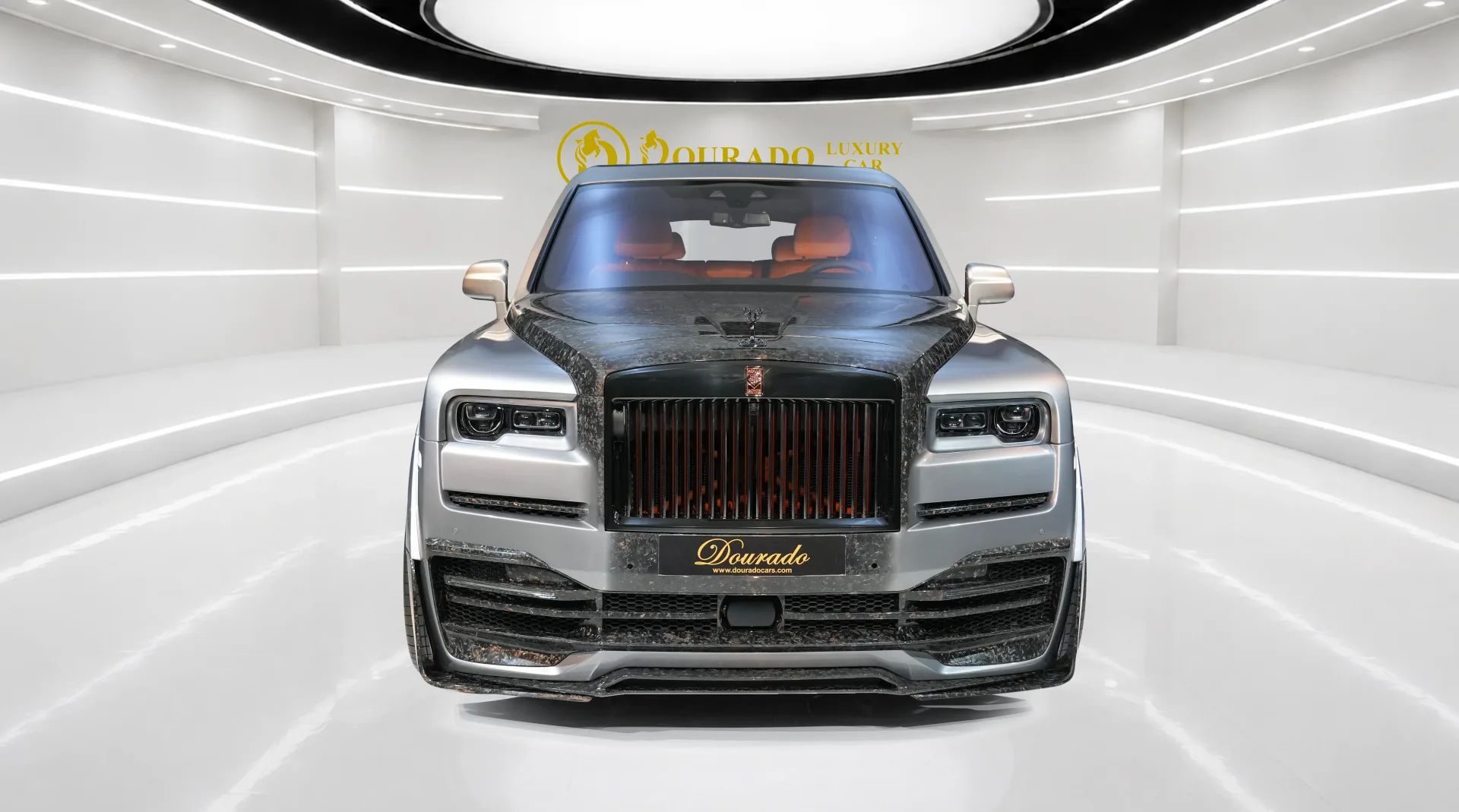 2023 Rolls-Royce Cullinan photo 2