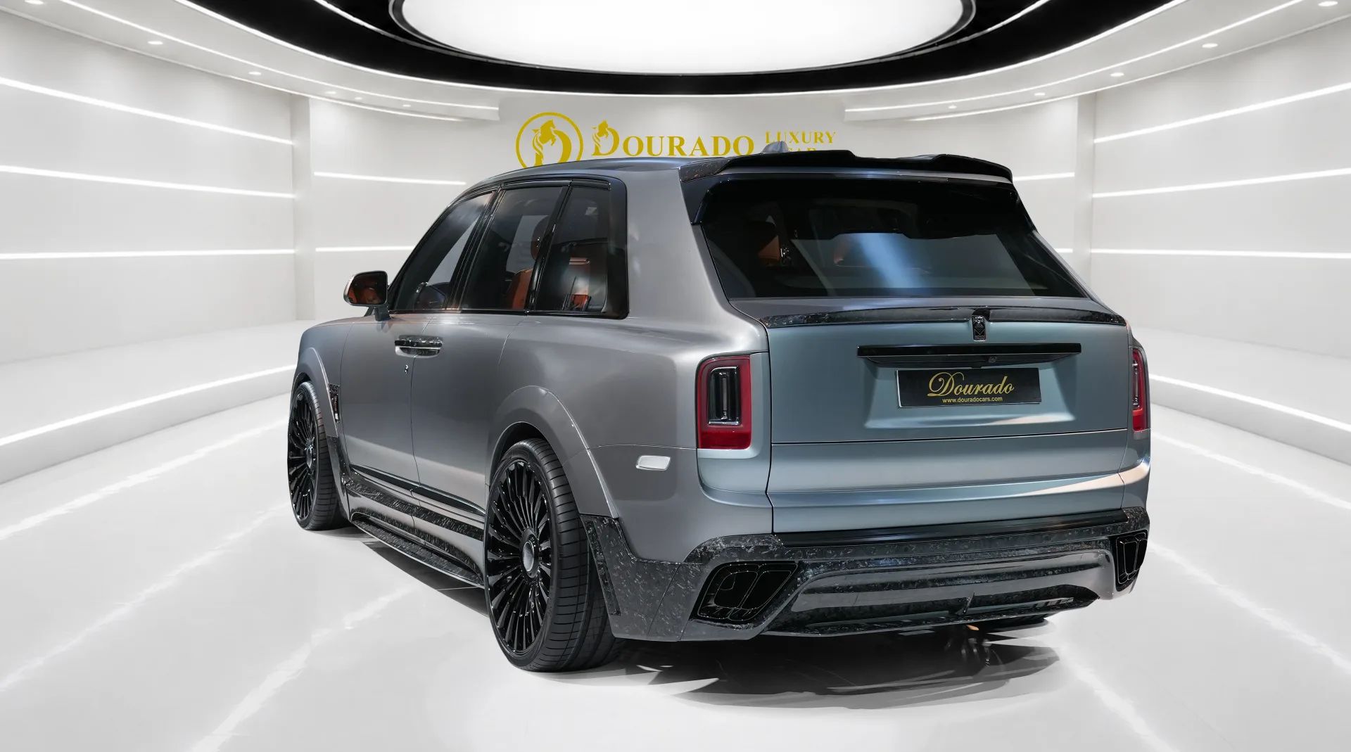 2023 Rolls-Royce Cullinan photo 4