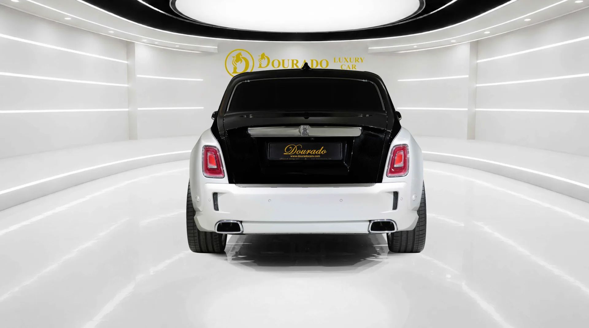 2021 Rolls-Royce Phantom photo 5