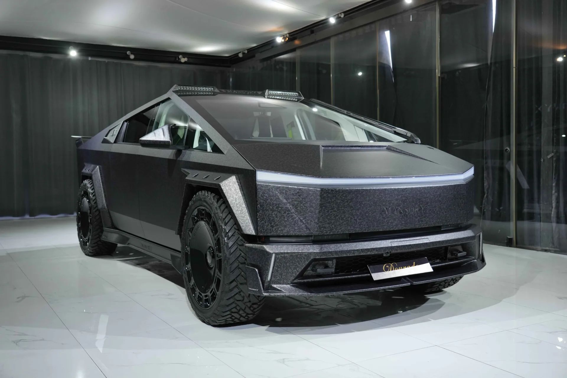 2025 Tesla Cybertruck