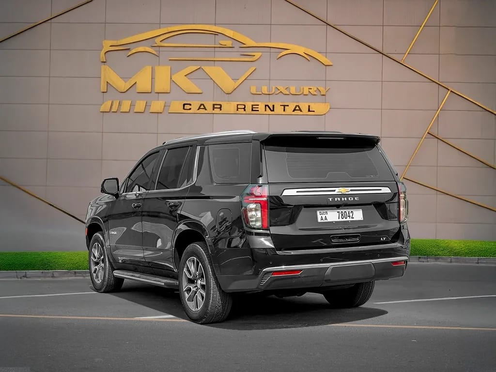 2024 Chevrolet Tahoe photo 3