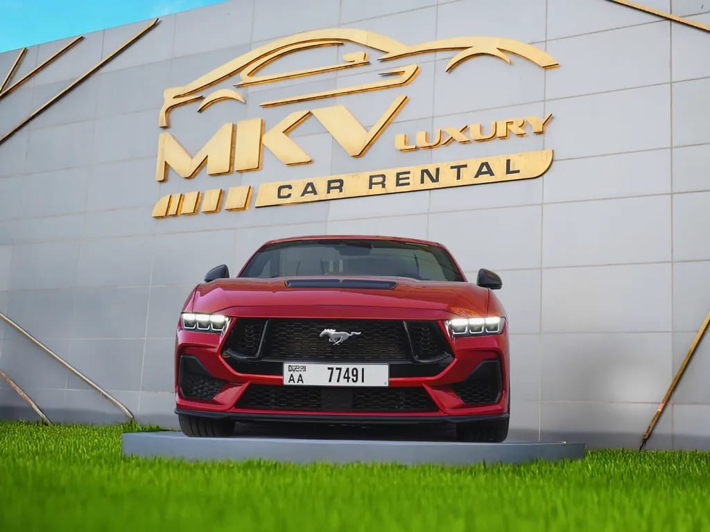 2024 Ford Mustang photo 2