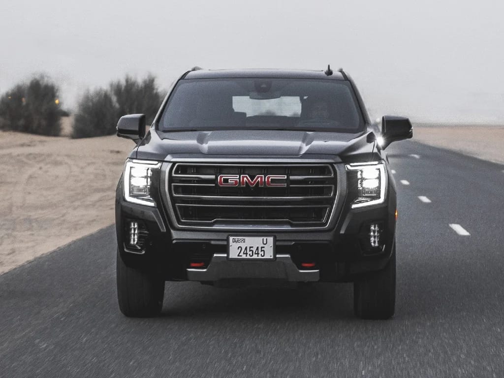 2022 GMC Yukon photo 2