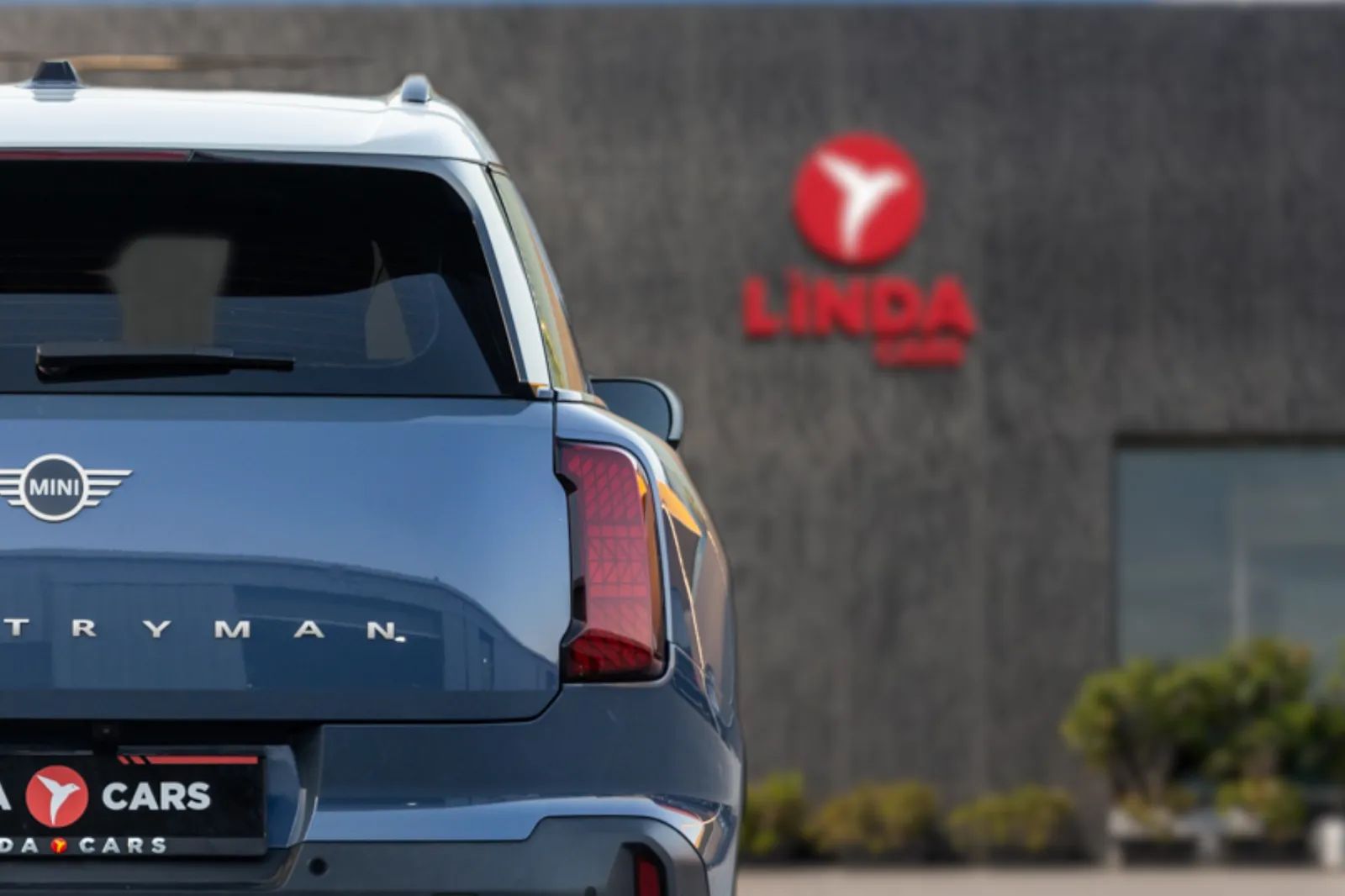 2025 MINI Countryman photo 5