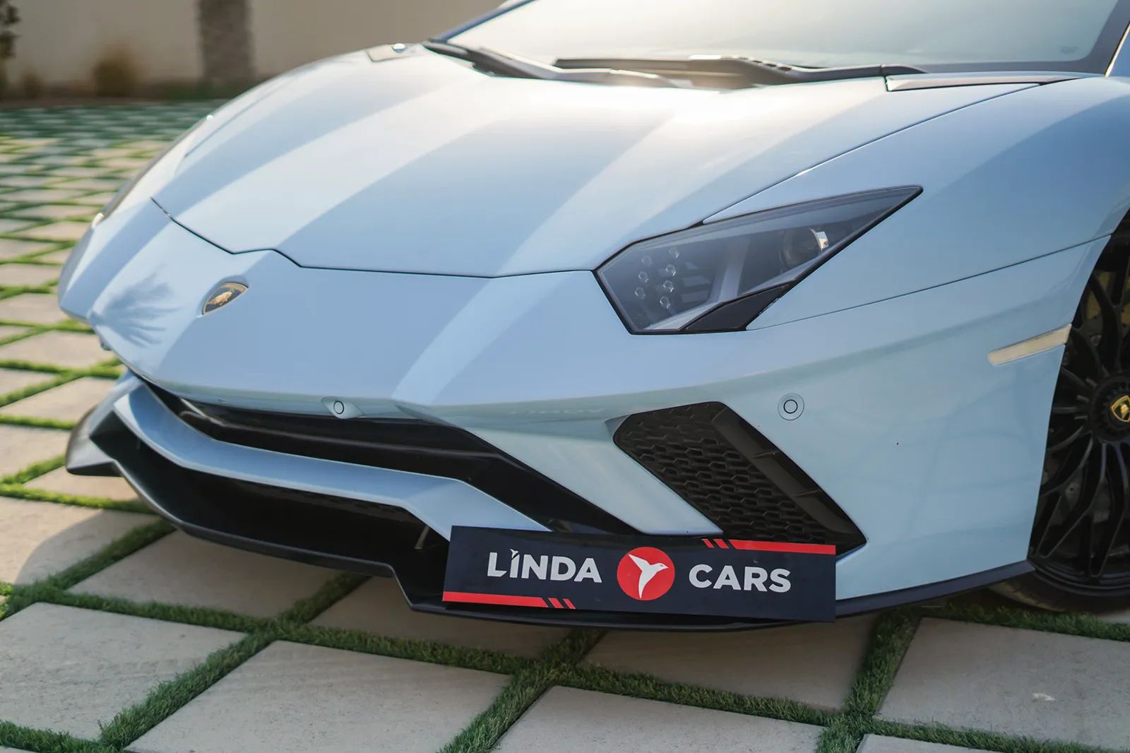 2018 Lamborghini Aventador photo 4
