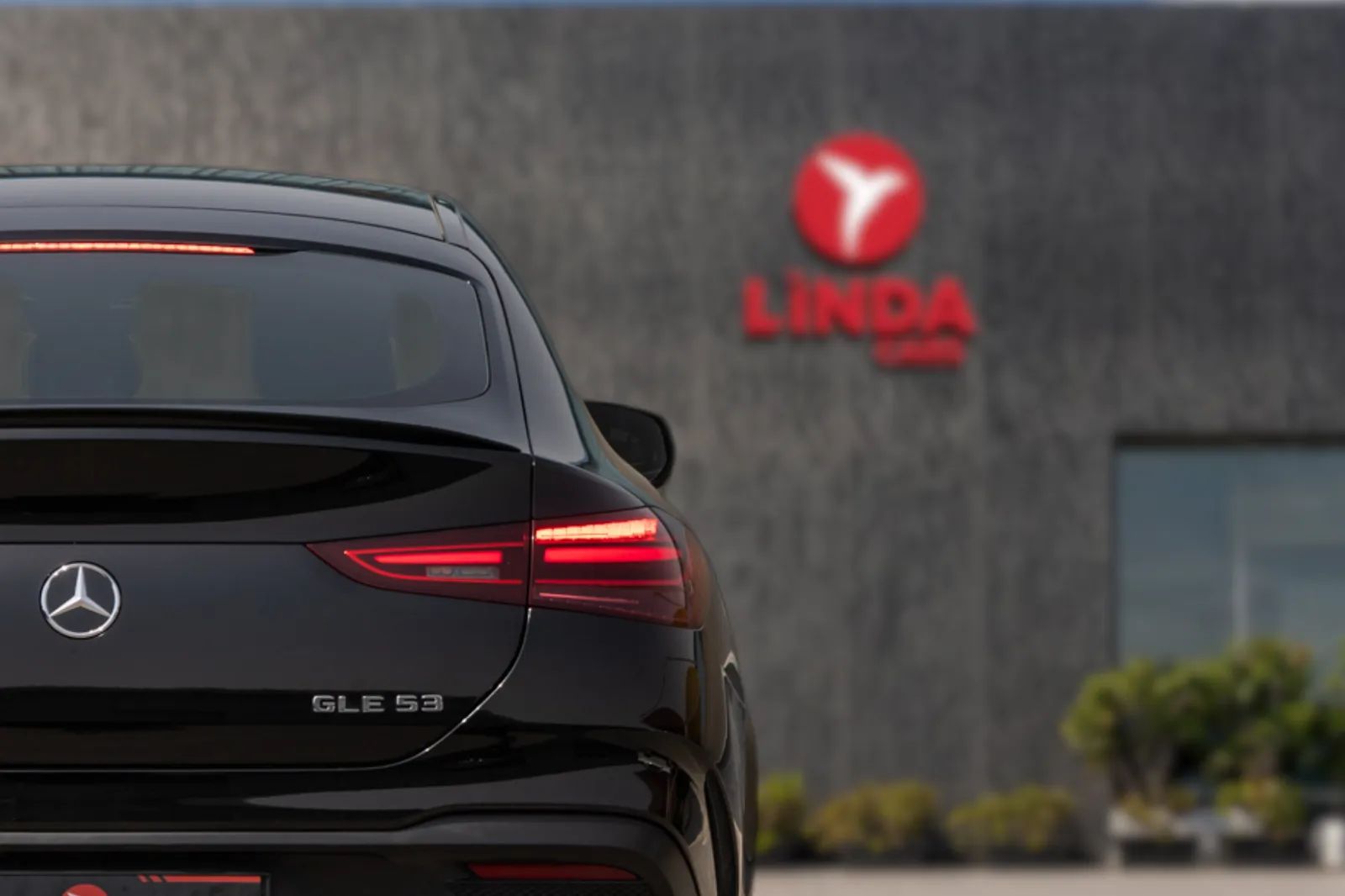 2024 Mercedes-Benz GLE photo 5