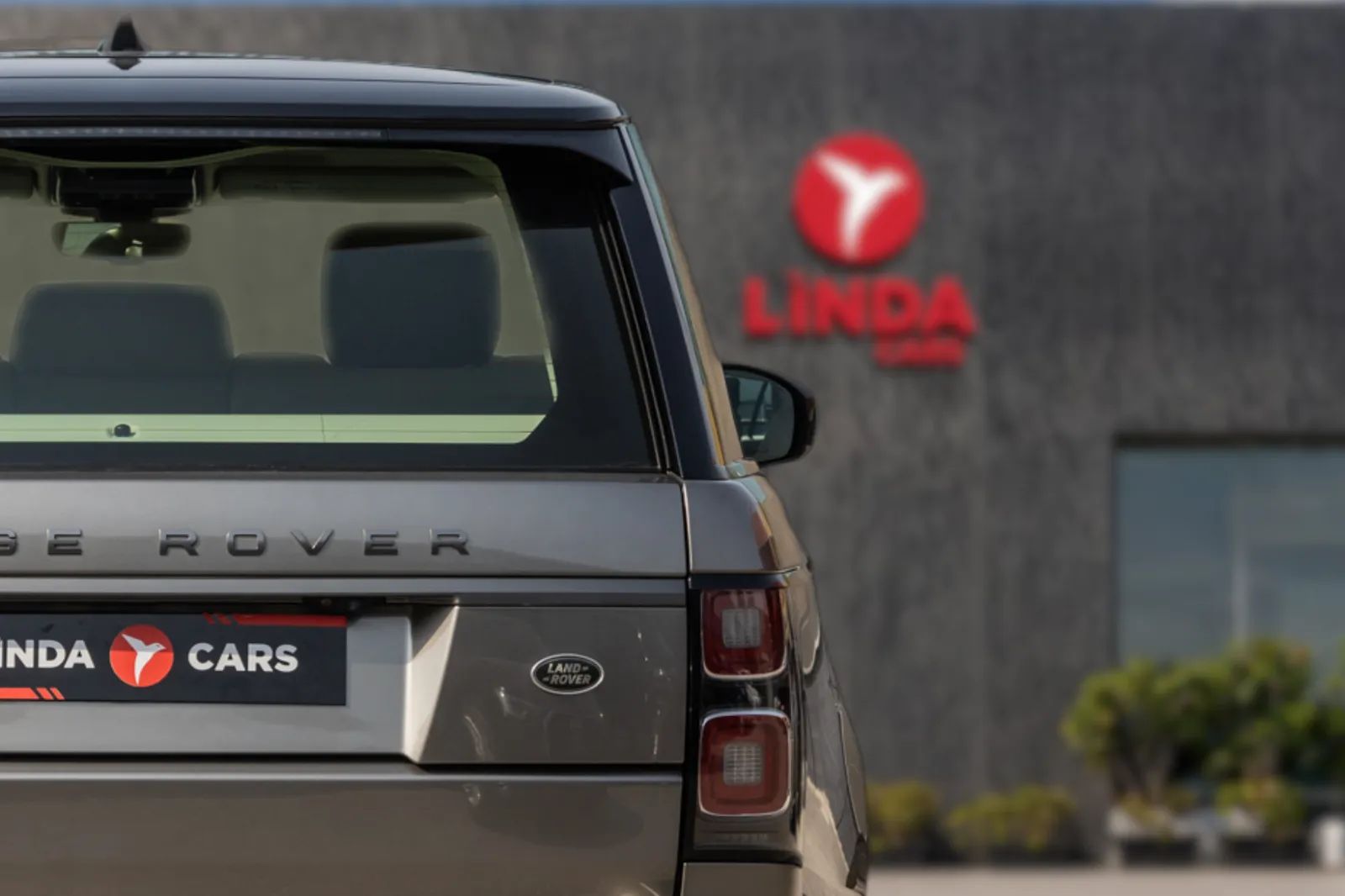 2022 Land Rover Range Rover HSE photo 5