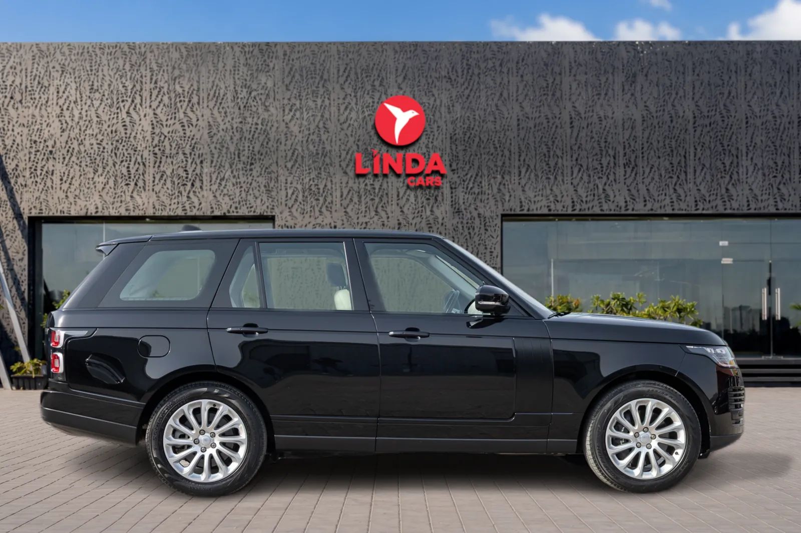 2022 Land Rover Range Rover HSE photo 5